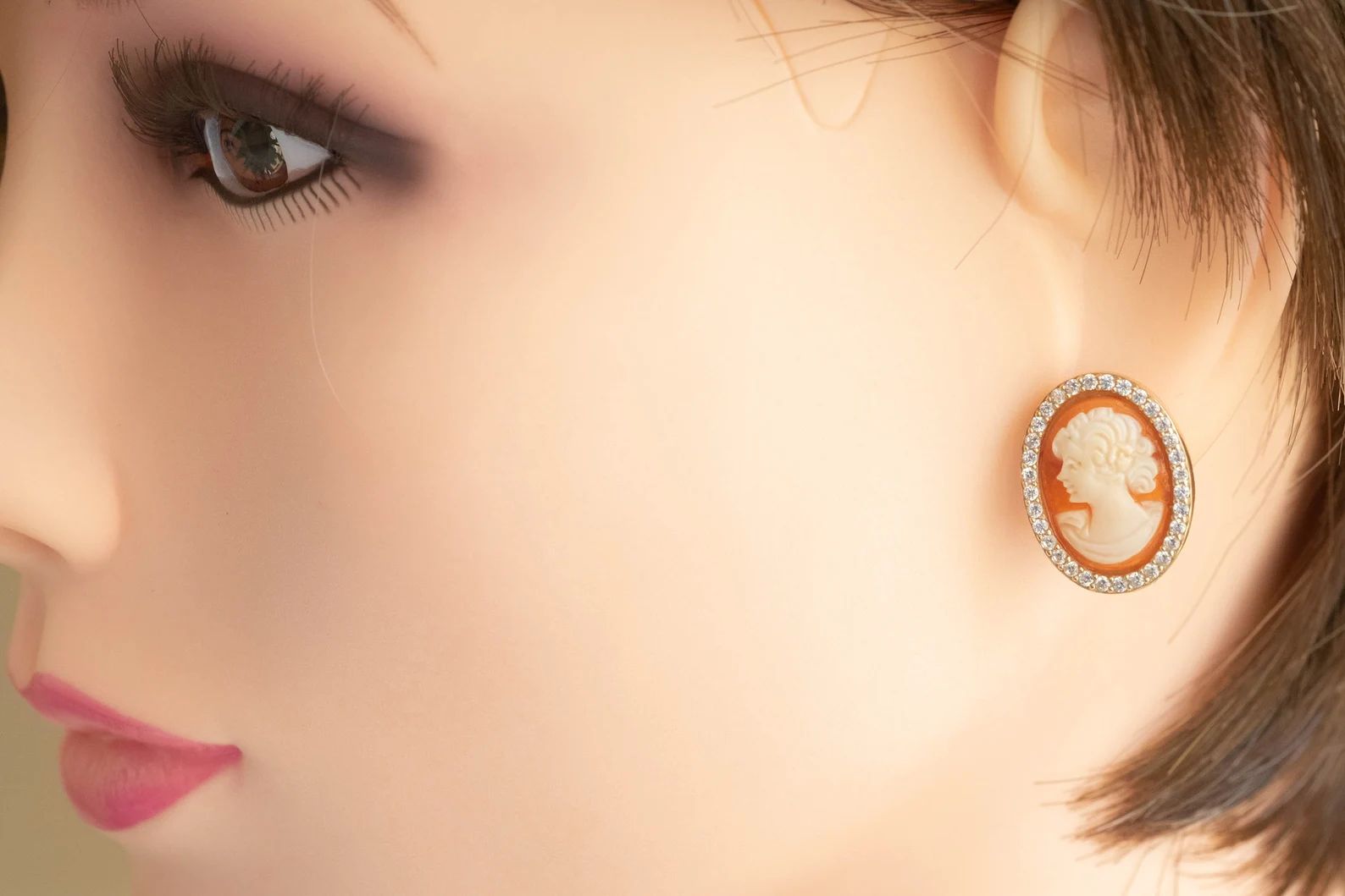 ORECCHINI CAMMEO ZIRCONI LOBO OVALI (2)