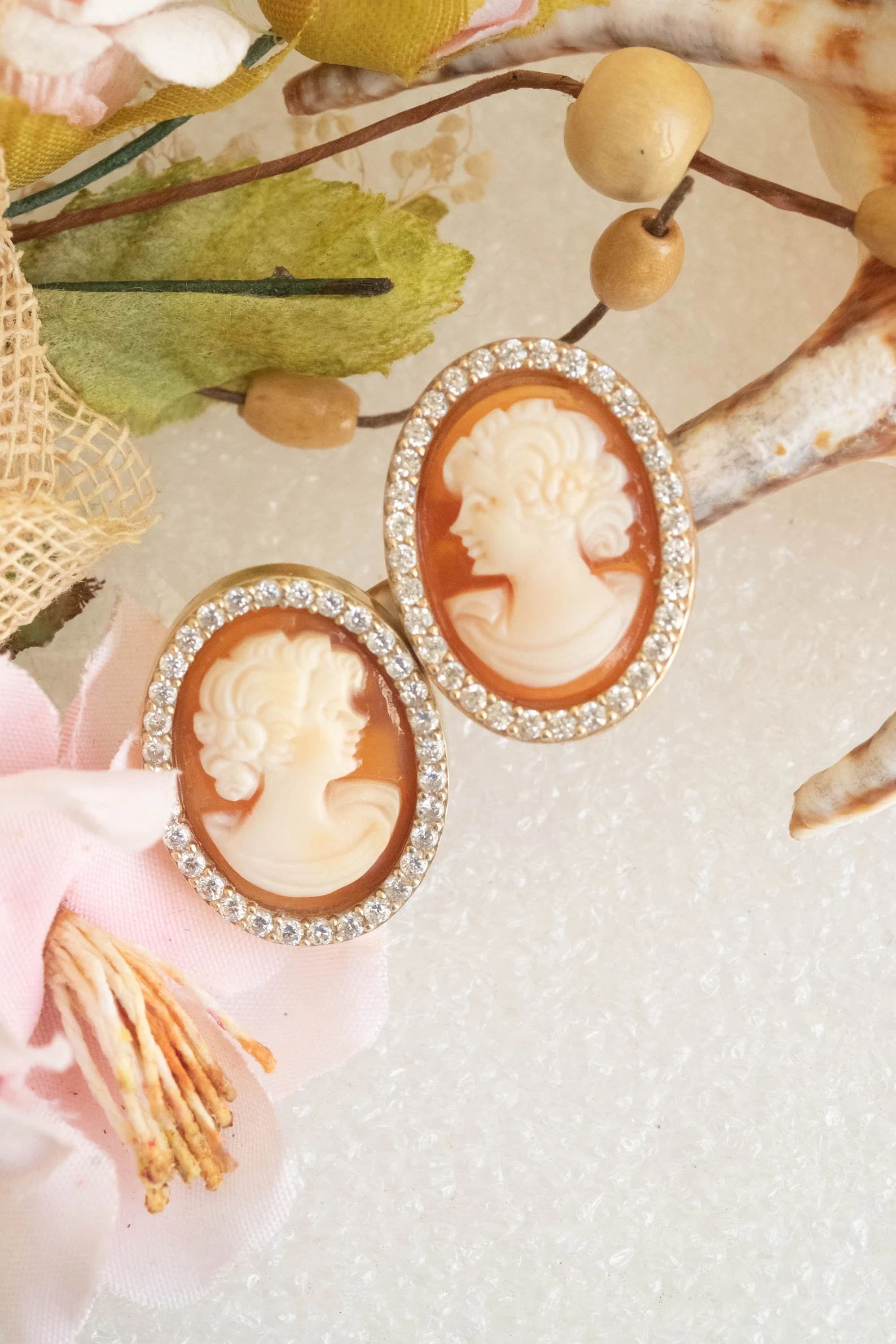 ORECCHINI CAMMEO ZIRCONI LOBO OVALI (4)