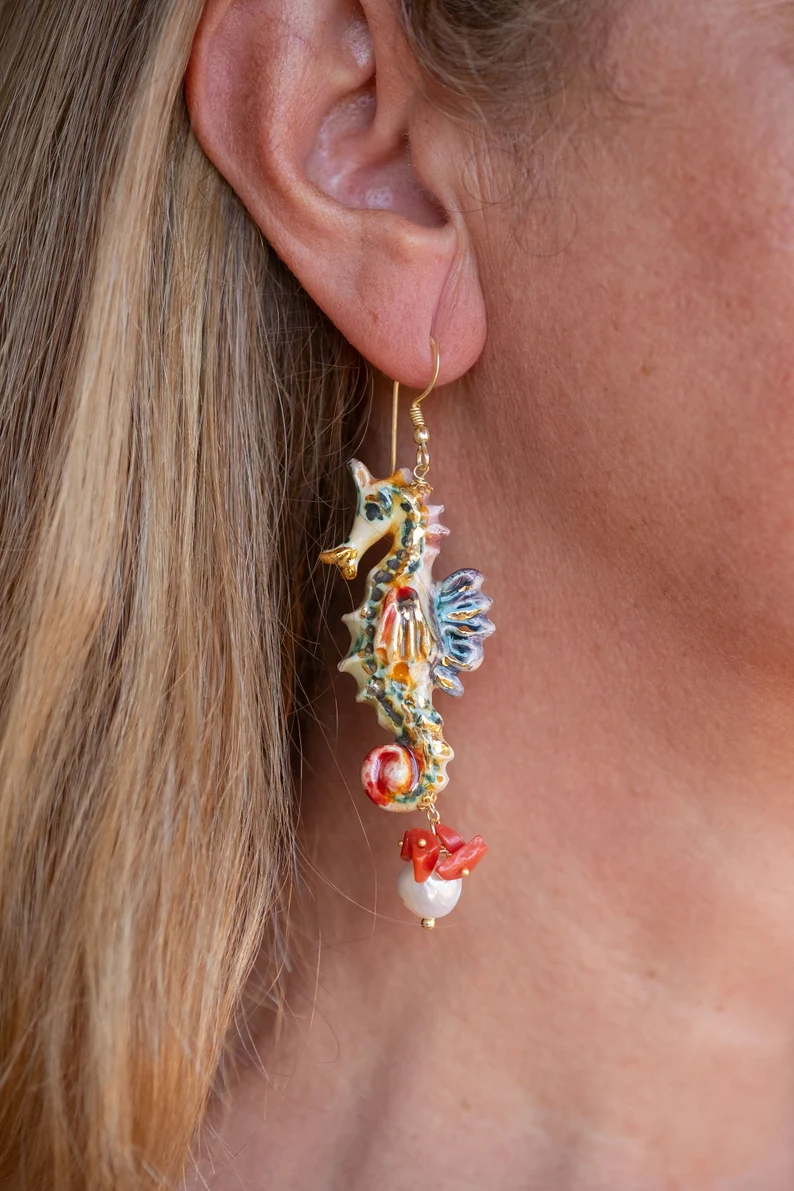 Seahorse earrings in coral ceramic and pearls 2