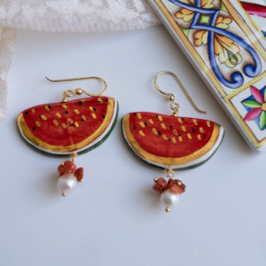 Orecchini anguria in ceramica di Caltagirone perla e corallo