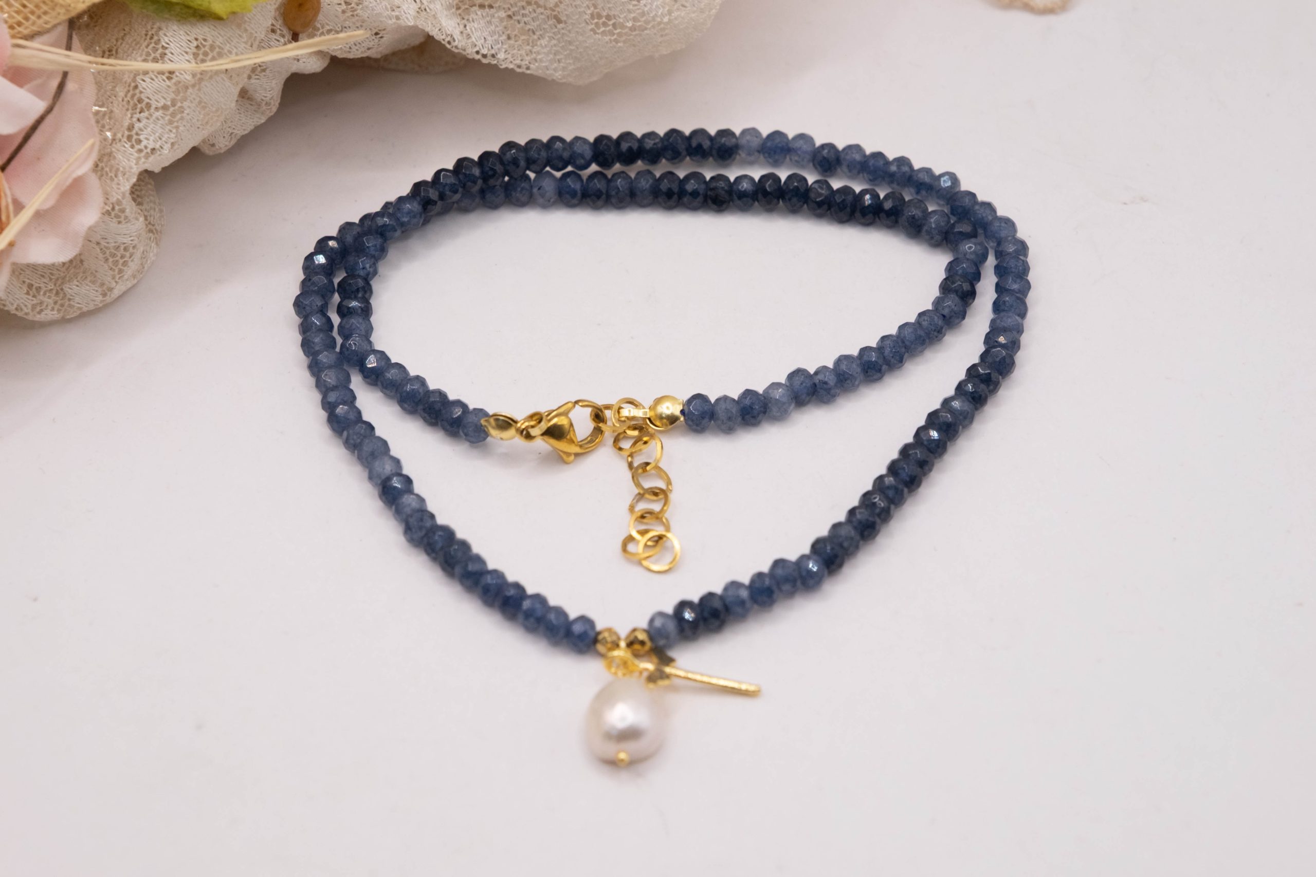 SAPPHIRE ROOT PEARL DRAGONFLY NECKLACE (5)