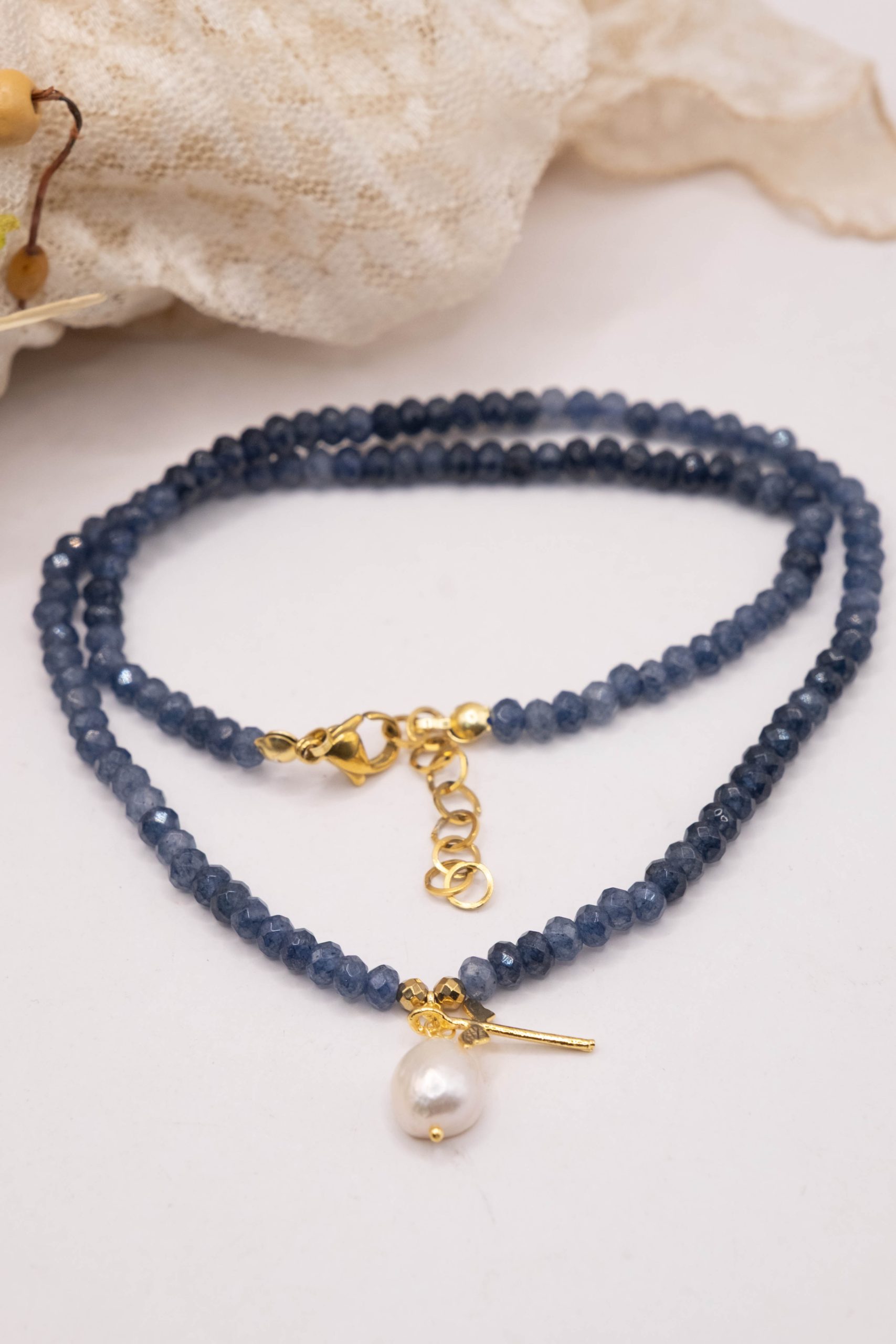 SAPPHIRE ROOT PEARL DRAGONFLY NECKLACE (6)