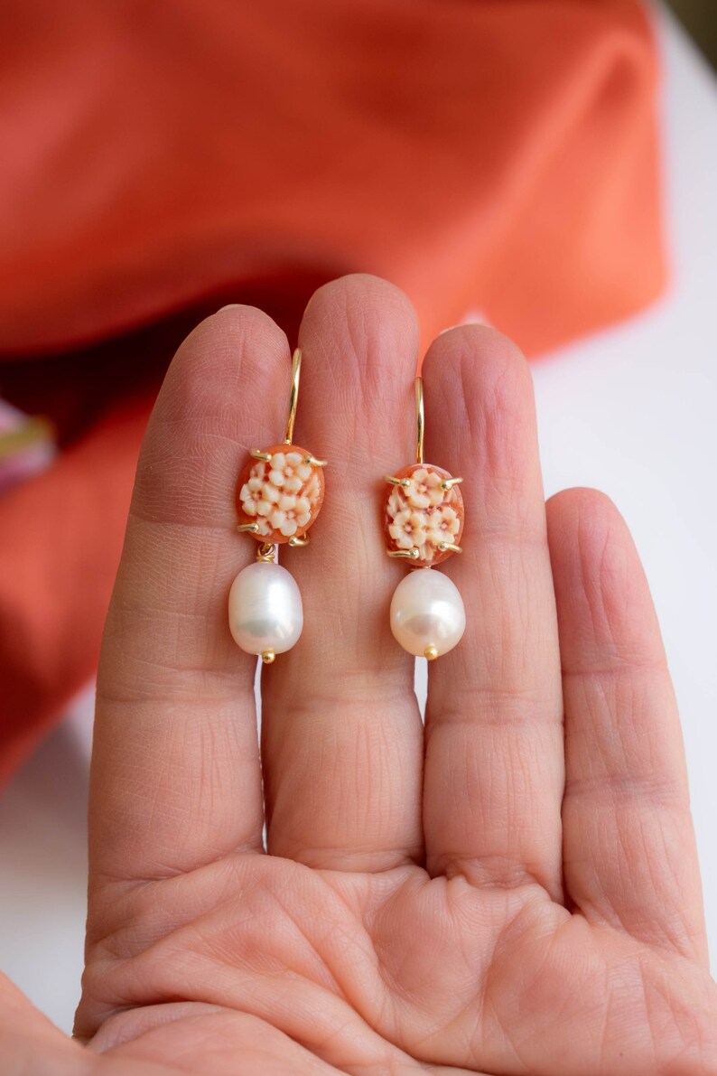 Orecchini Cammeo di Torre del Greco e Perle barocche in Argento oro 6