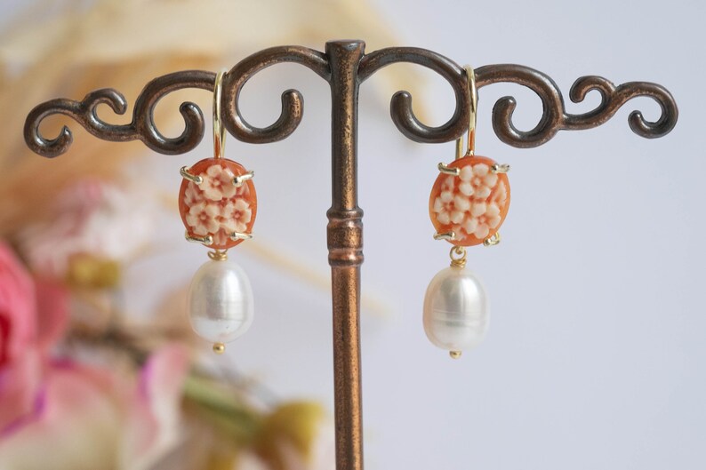 Orecchini Cammeo di Torre del Greco e Perle barocche in Argento oro 7