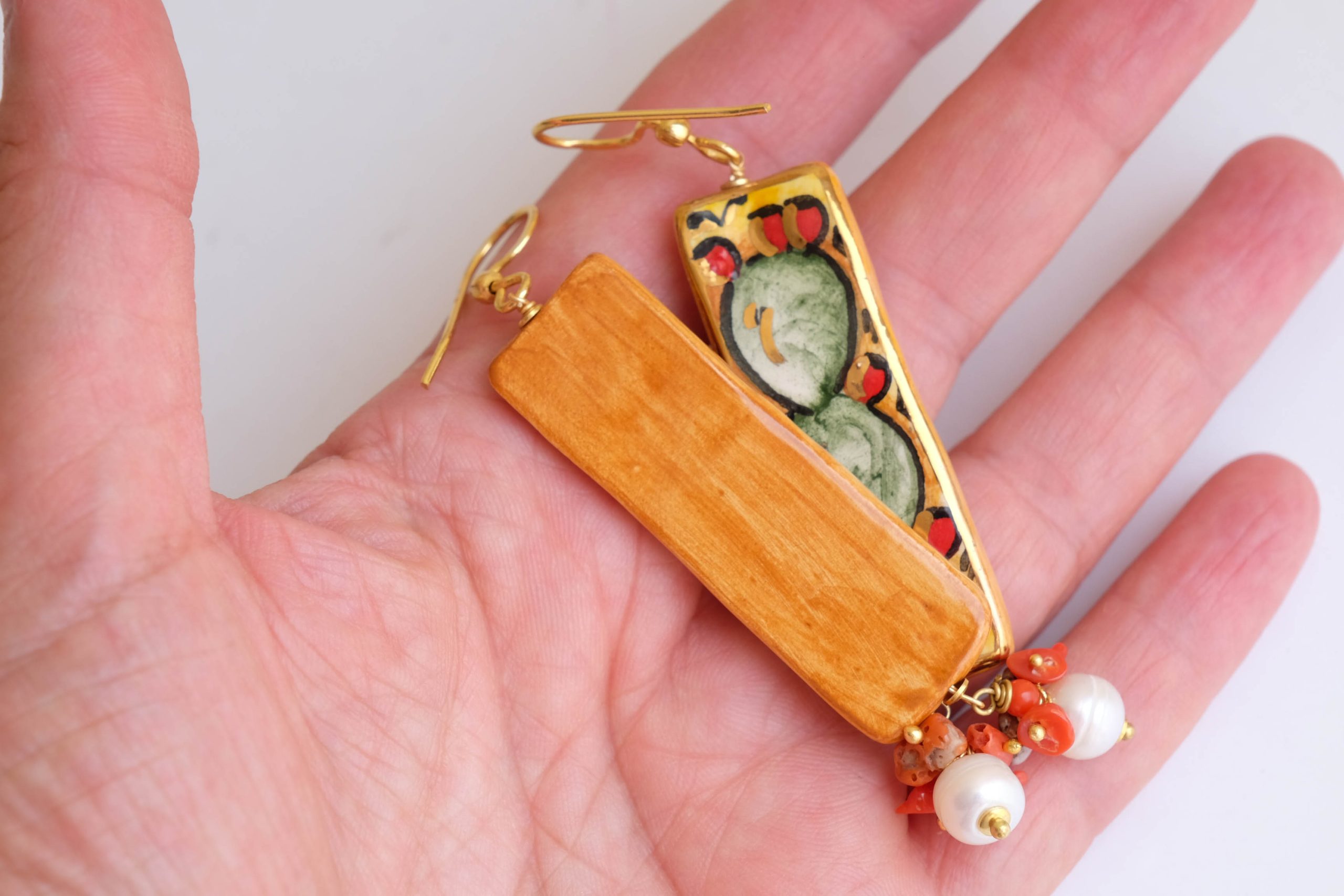 CALTAGIRONE CERAMIC INGOTS EARRINGS CORAL PEARLS PRICKLY PEAR (7)