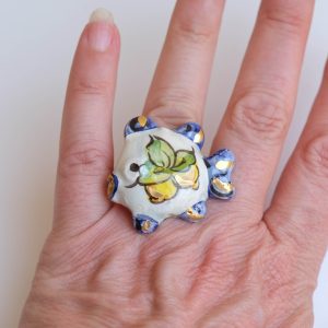 Anello Pesce in ceramica di Caltagirone