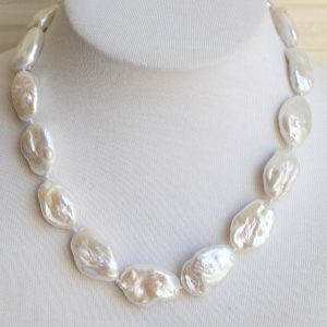 Collana  girocollo perle barocche grandi a goccia