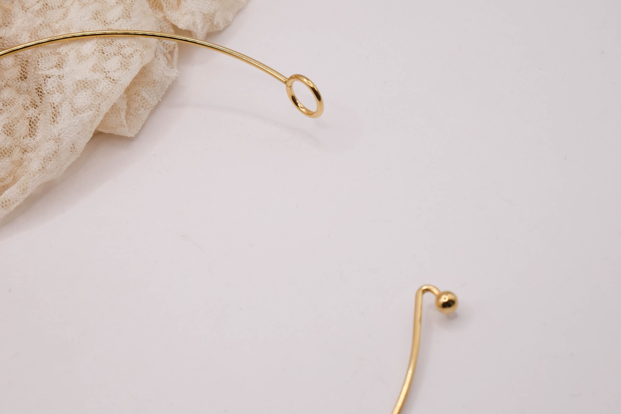 RIGID BRASS NECKLACE (1)