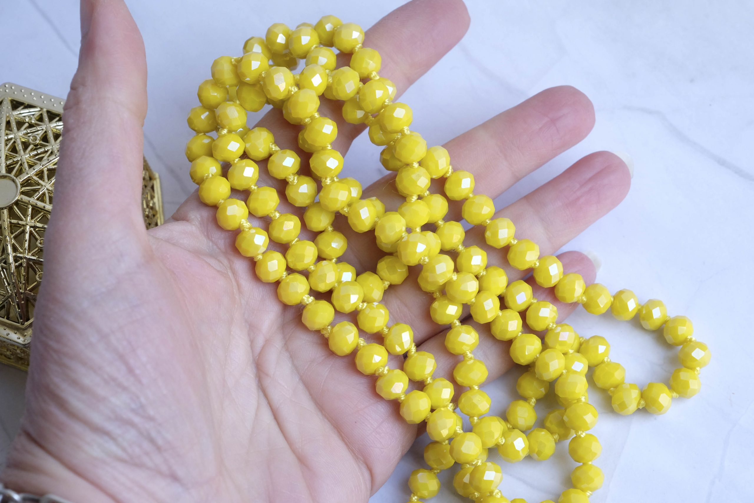 CHARLESTON YELLOW CRYSTAL NECKLACE (4)