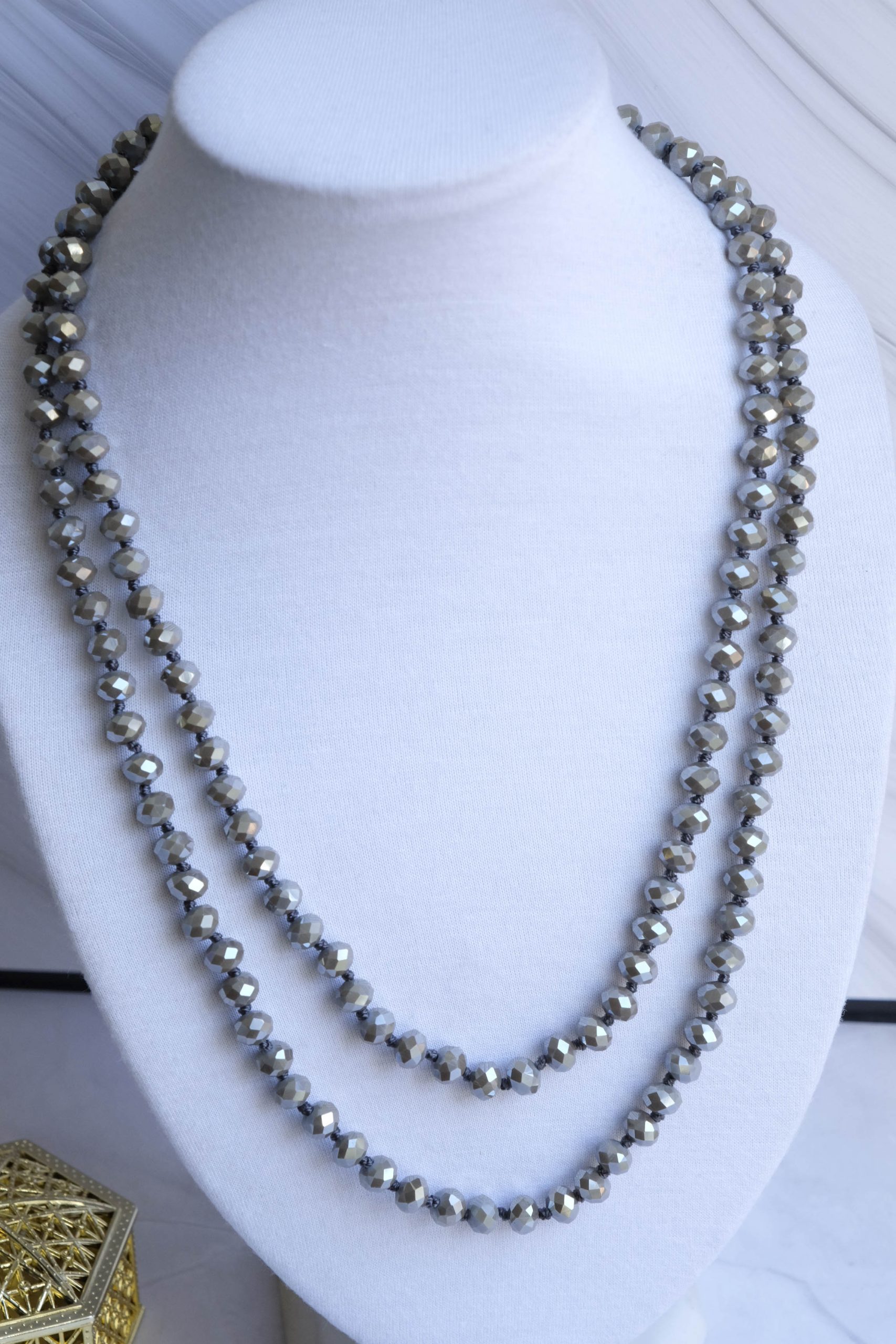 CHARLESTON NECKLACE CRYSTALS GREY (1)