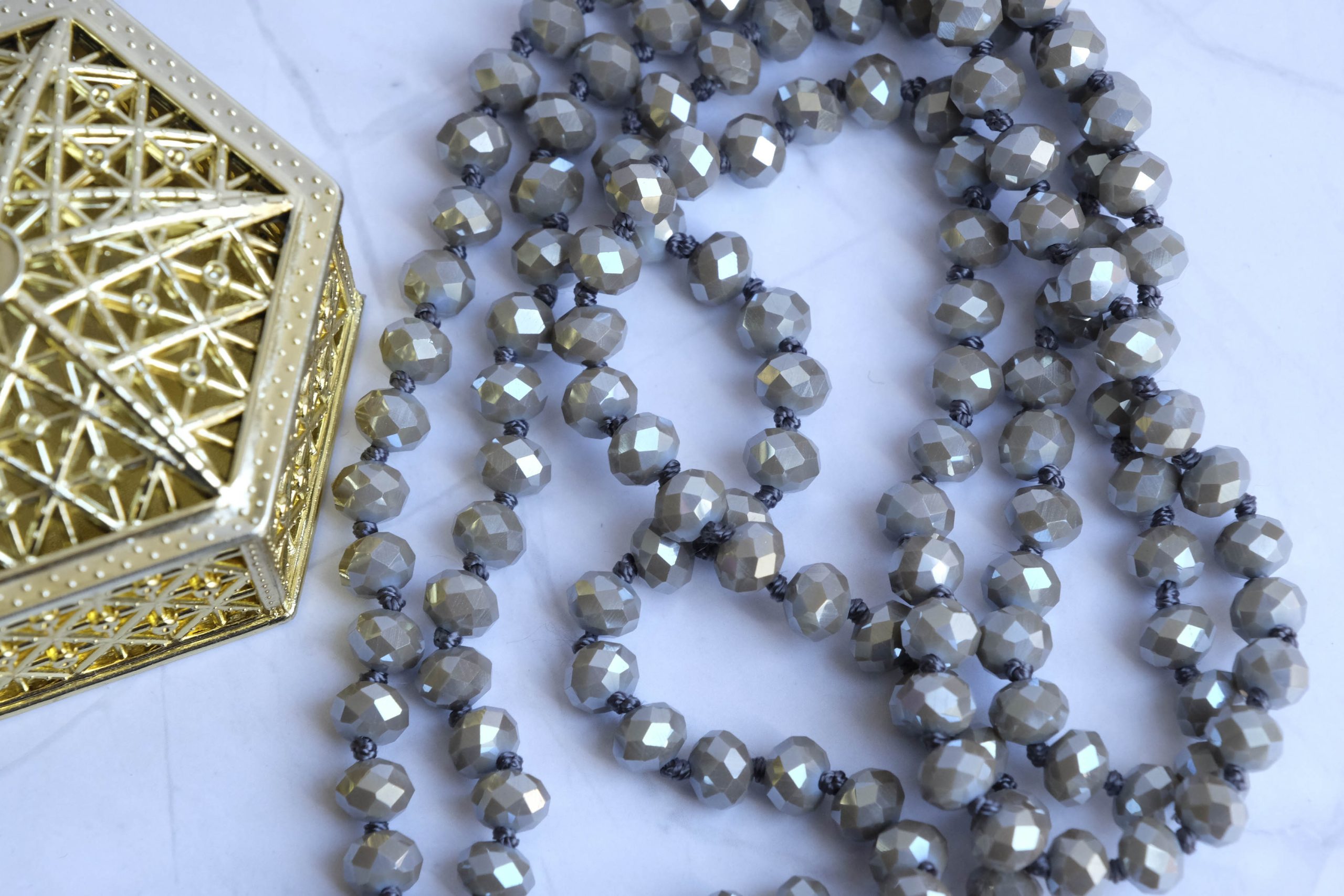 CHARLESTON NECKLACE CRYSTALS GREY (2)