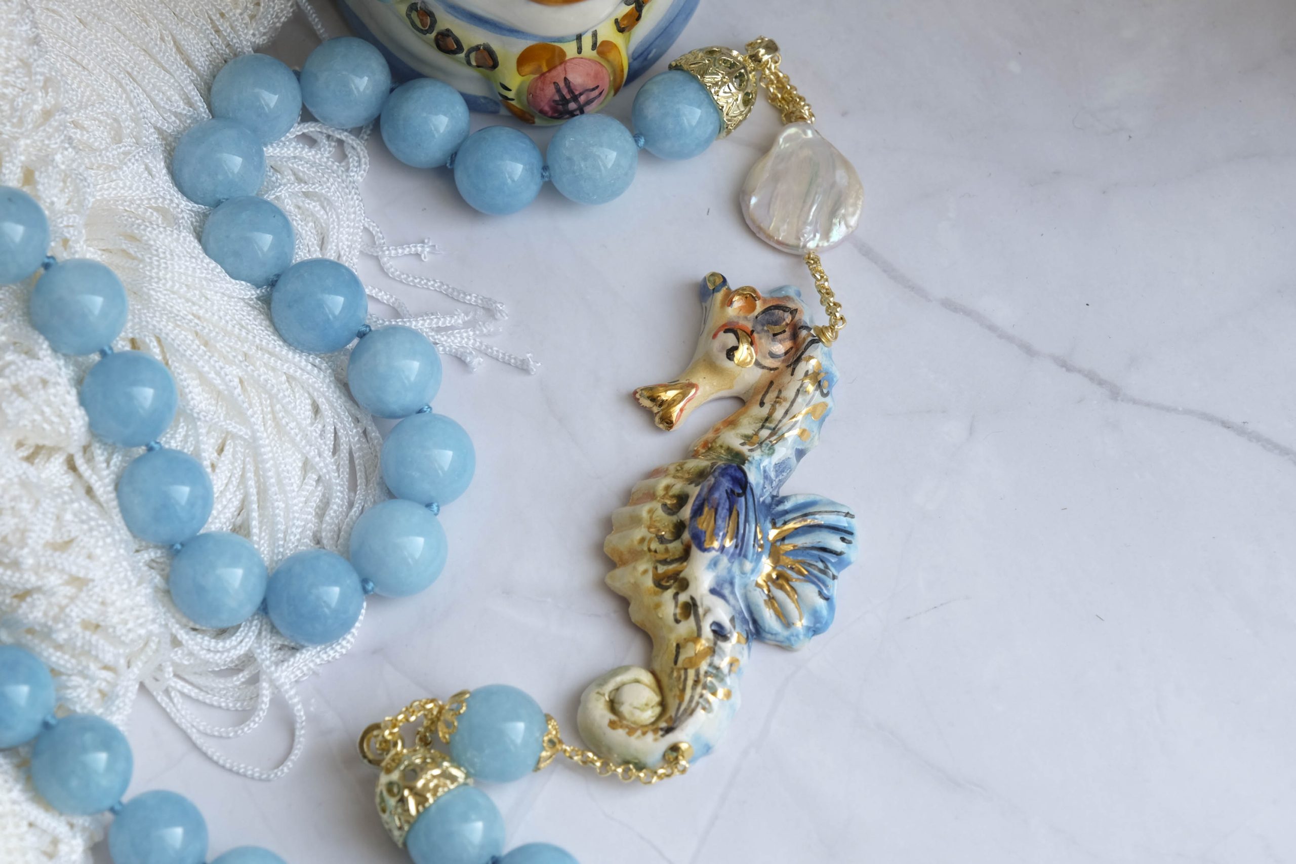 CALTAGIRONE CERAMIC ANGELITE AND SEAHORSE NECKLACE (4)