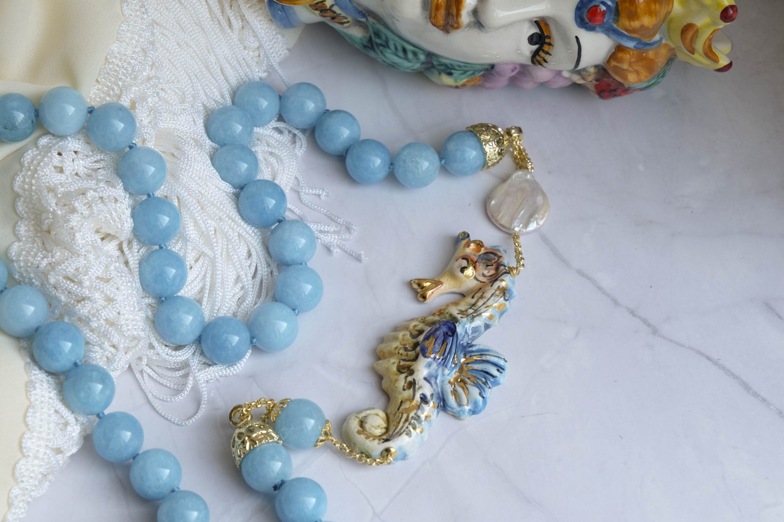 CALTAGIRONE CERAMIC ANGELITE AND SEAHORSE NECKLACE (6)