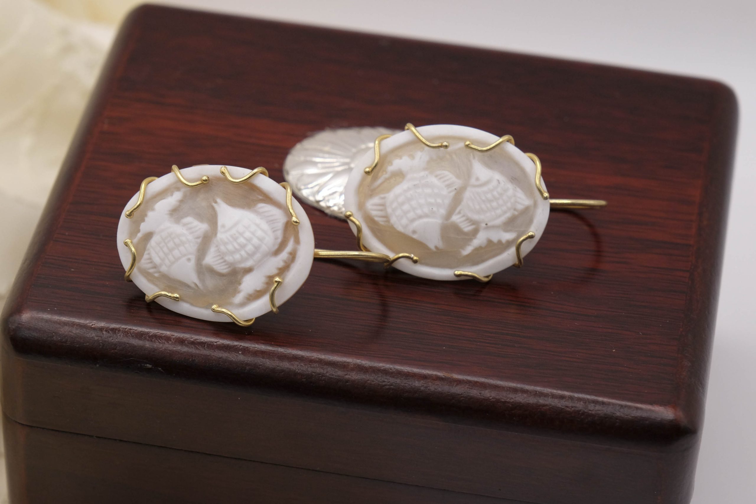 ORECCHINI CAMMEO TORRE DEL GRECO PESCIPUTTINI (2)