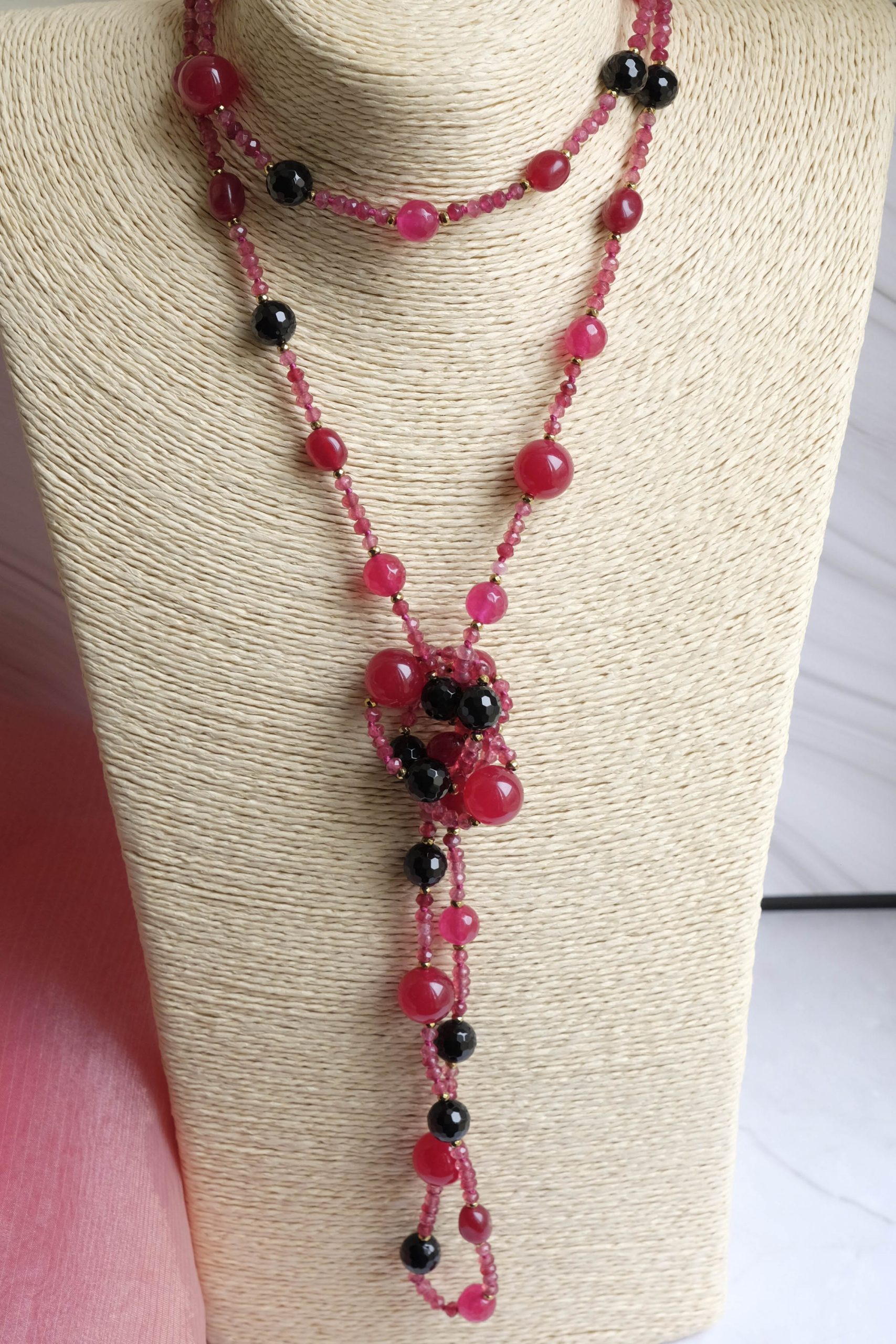 LONG NECKLACE BURGUNDY-FUCHSIA JADE AND BLACK ONYX (9)