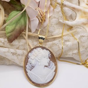 Collana cammeo volto dama Torre del Greco argento dorato