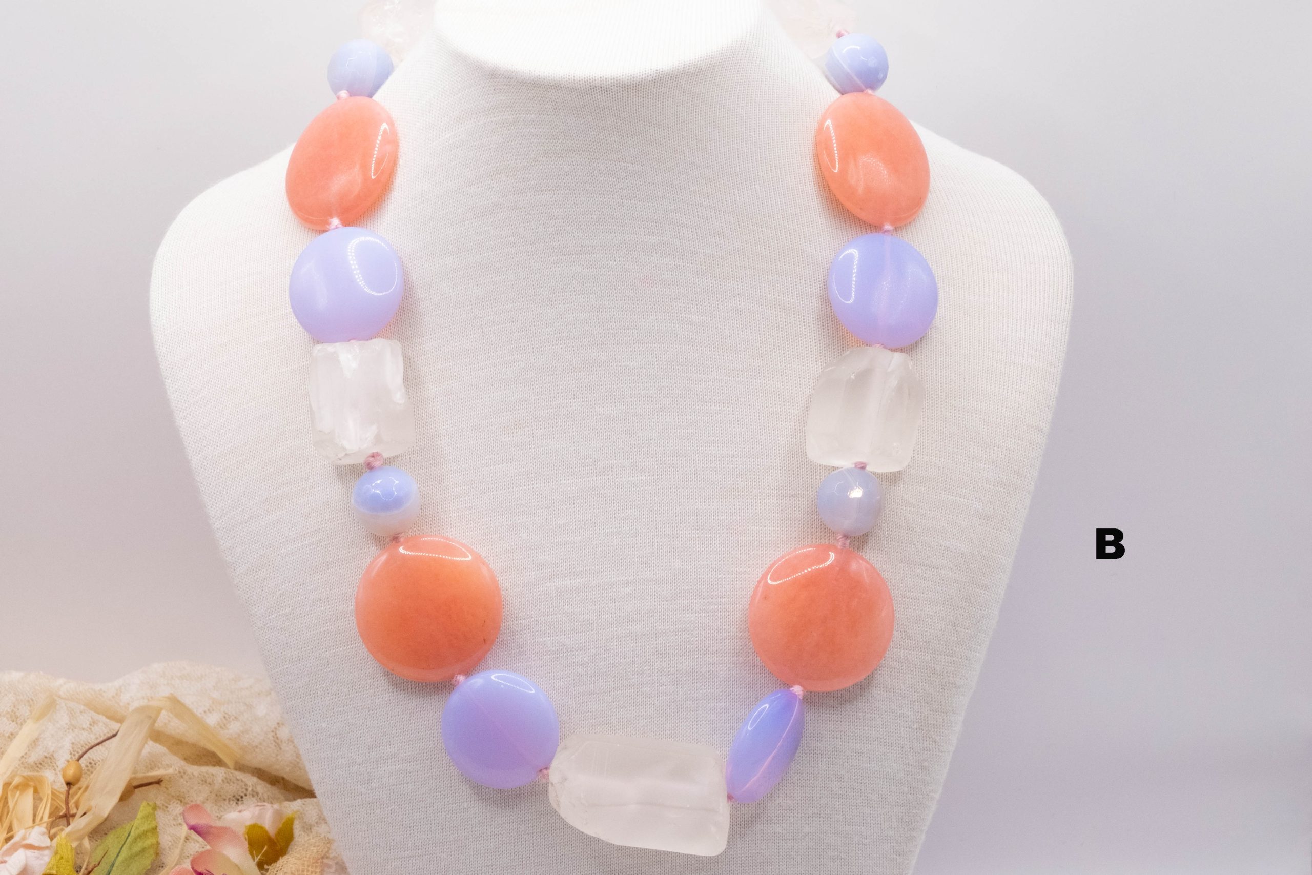 JADE ROCK CRYSTAL NECKLACE 2 VARIANTS (1)