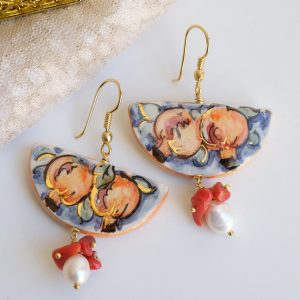 Orecchini Fetta di Limone in ceramica con Corallo e Perle