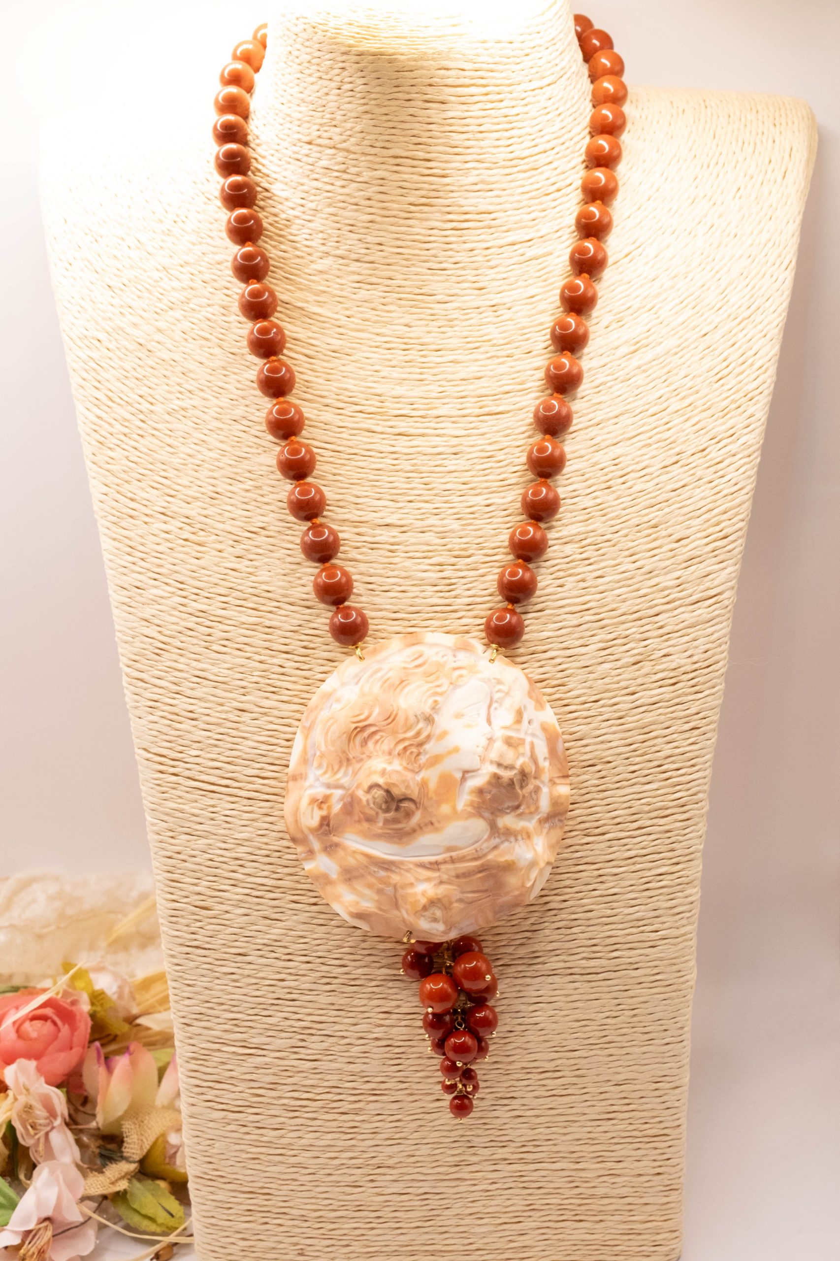 COLLANA CAMMEO DI TORRE DEL GRECO GREZZO E PERLE ROSSE (1)