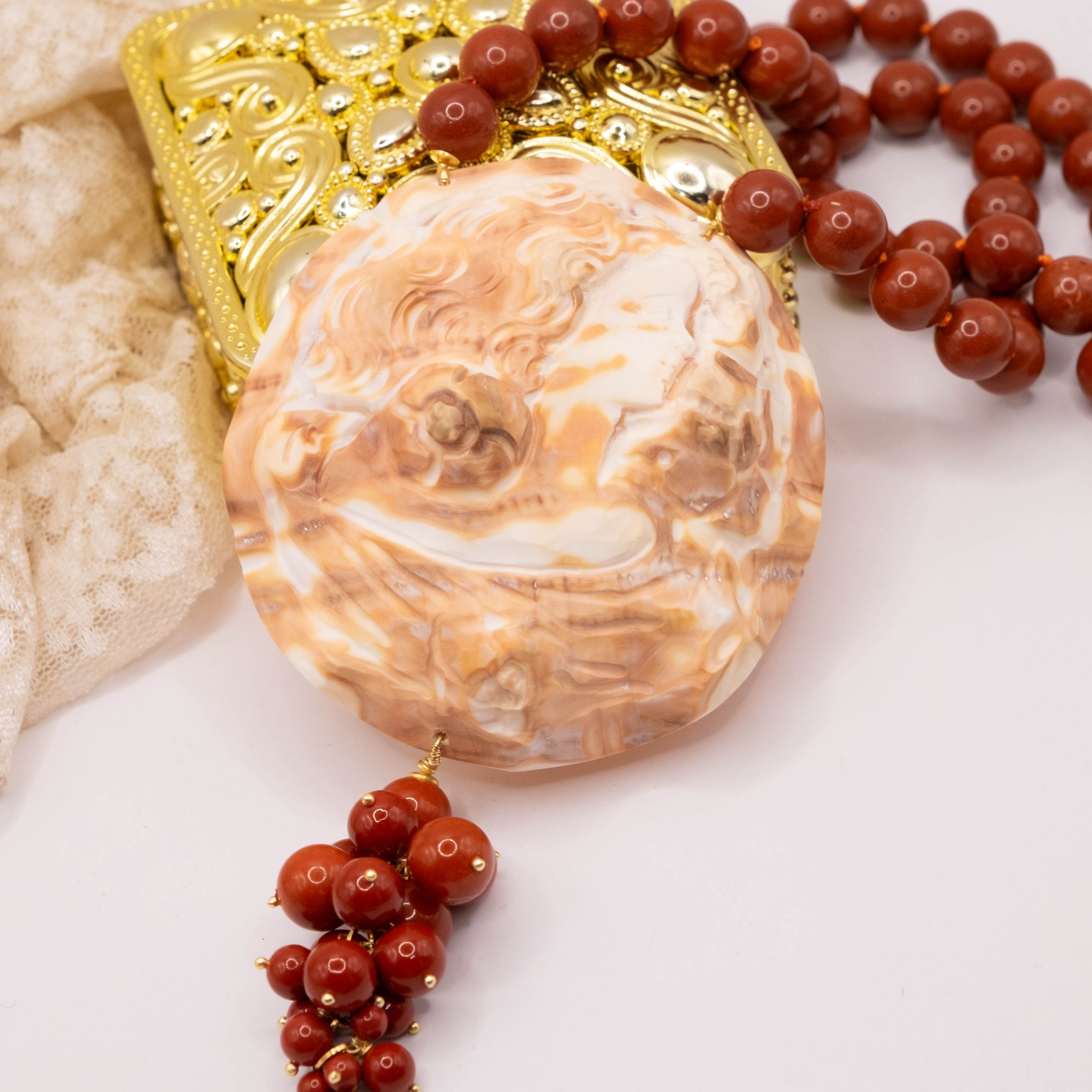 COLLANA CAMMEO DI TORRE DEL GRECO GREZZO E PERLE ROSSE (5)