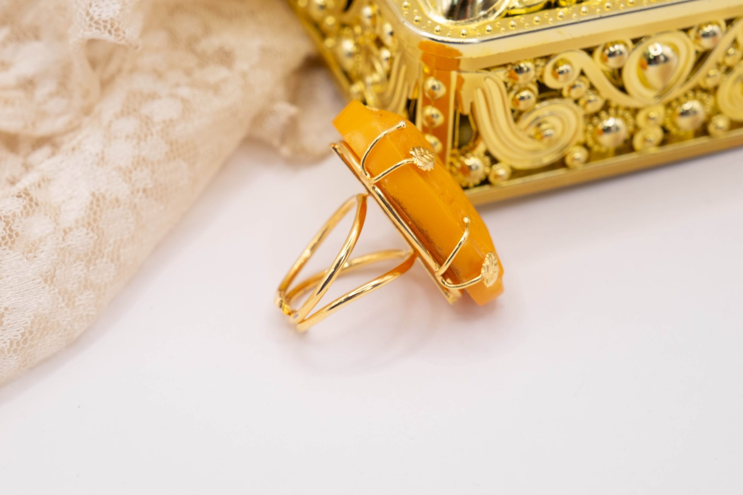 ANTIQUE BALTIC AMBER RING GREEK HEAD 925 GOLD SILVER (2)