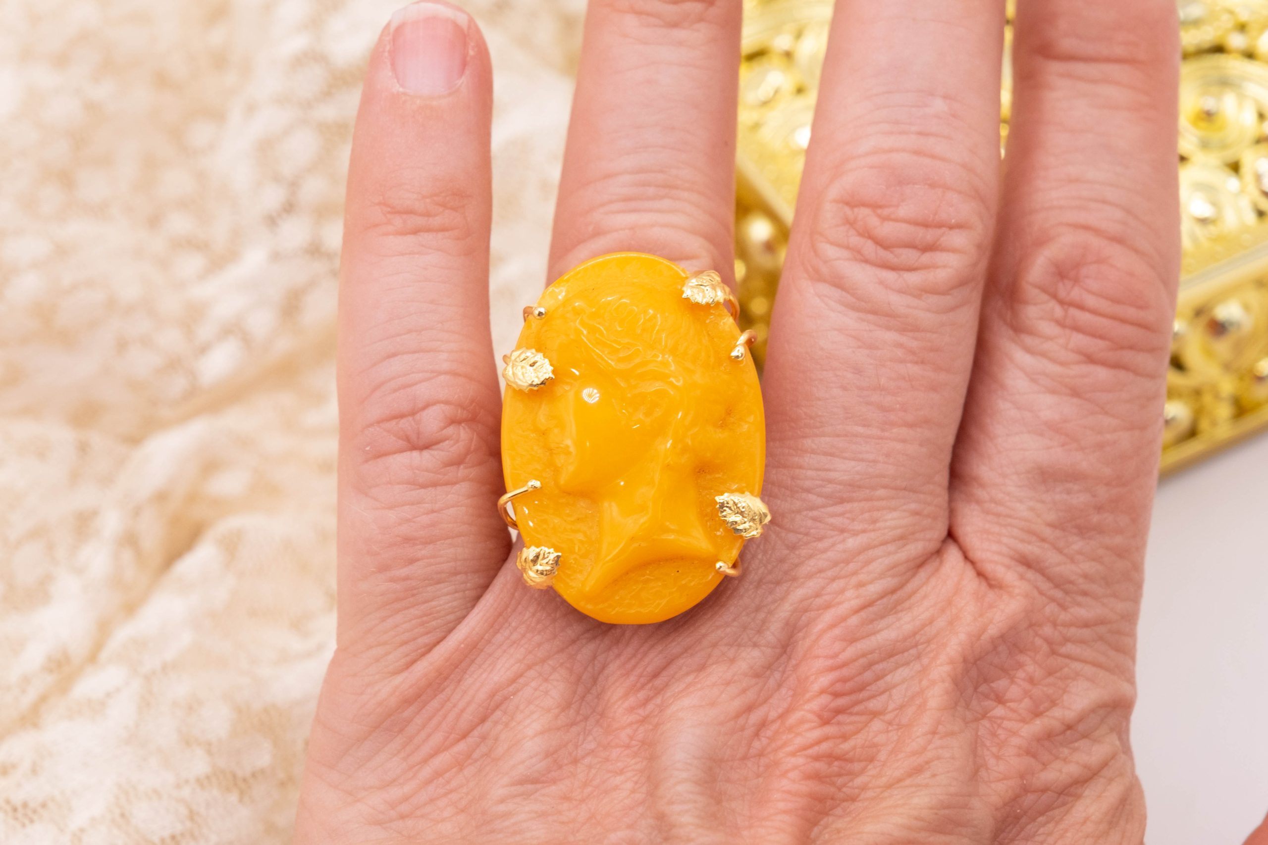 ANTIQUE BALTIC AMBER RING GREEK HEAD 925 GOLD SILVER (4)