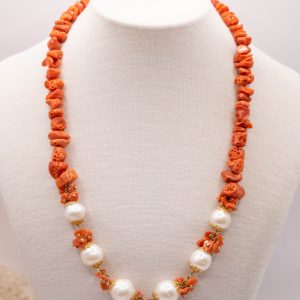 Collana Artigianale Corallo del Mediterraneo e Perle