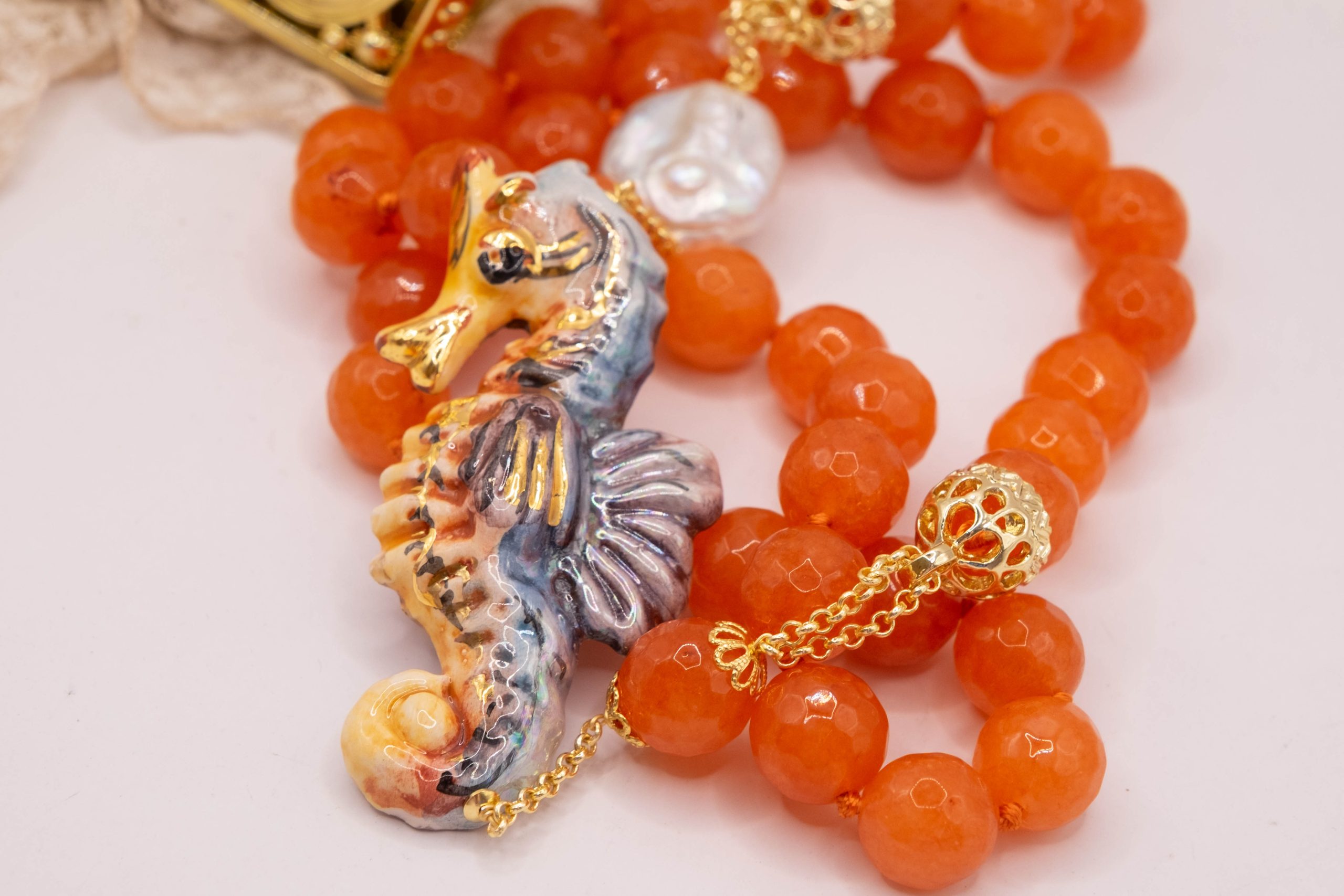 COLLANA CORNIOLA SFACCETTATA PERLA CAVALLUCCIO MARINO CERAMICA DI CALTAGIRONE SICILIANA (6)