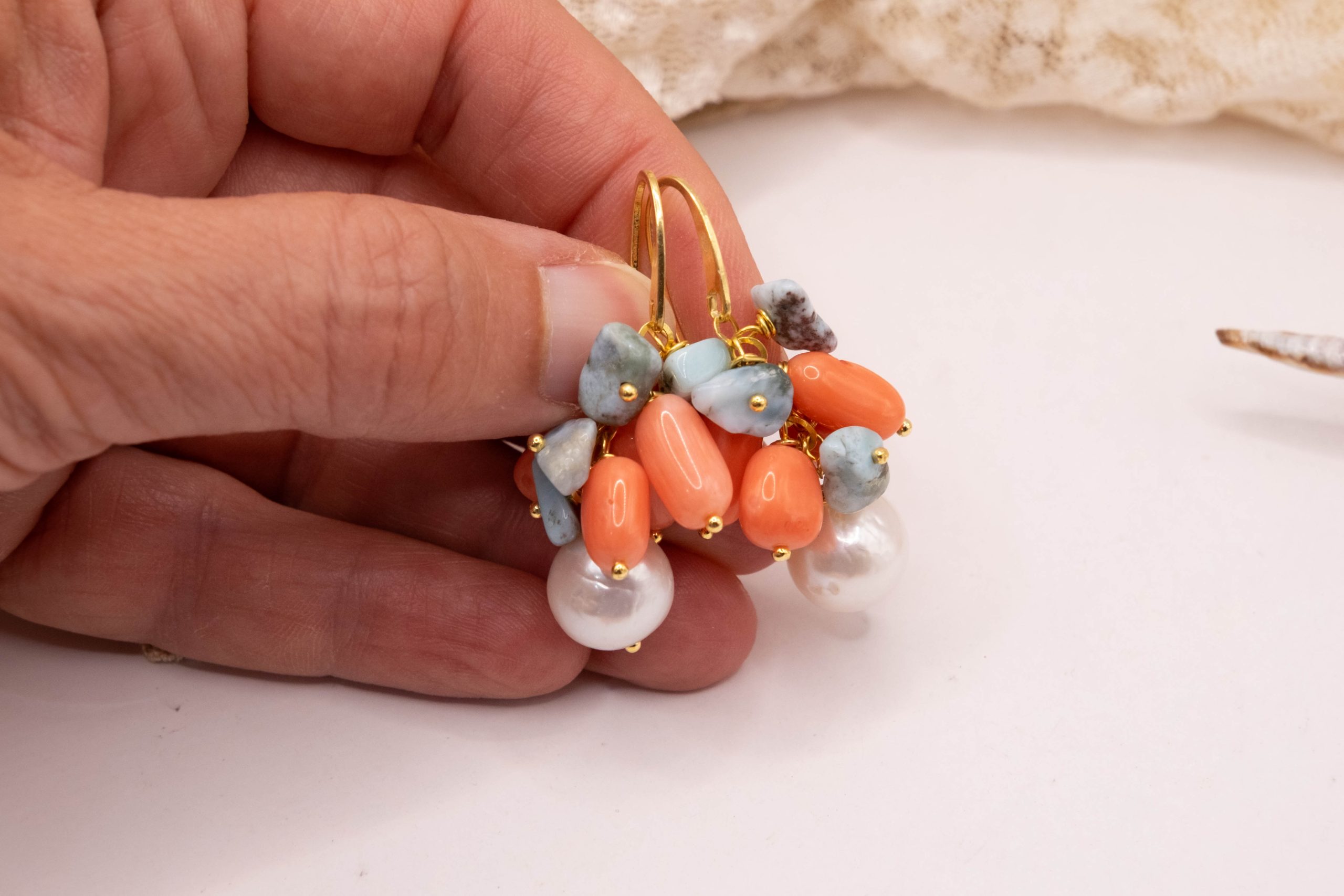 ORECCHINI PENDENTI ARTIGIANALI CORALLO BAMBOO ROSA SALMONE LARIMAR PERLE ARGENTO CORTI (4)