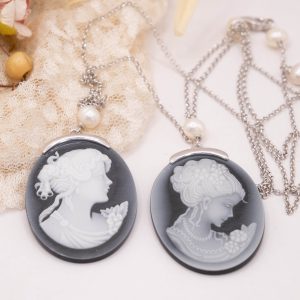 Collana cammeo volto dama agata nera perle argento rodiato 2 varianti