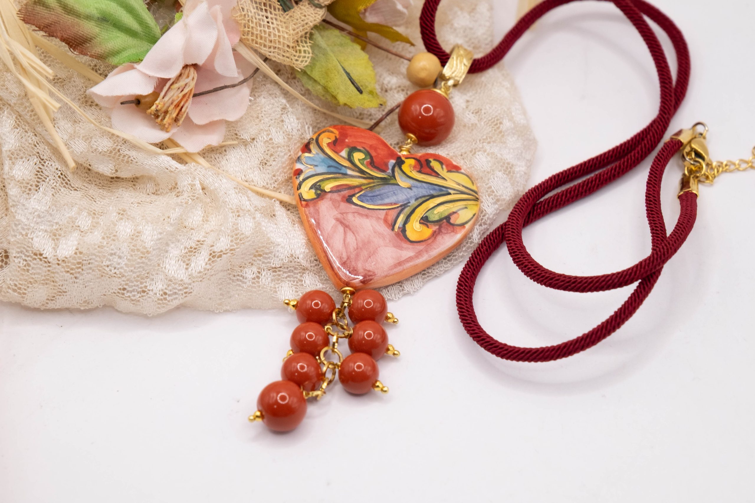 SICILIAN NECKLACE HEART CERAMIC FROM CALTAGIRONE RED BEADS SICILIAN CORD (1)
