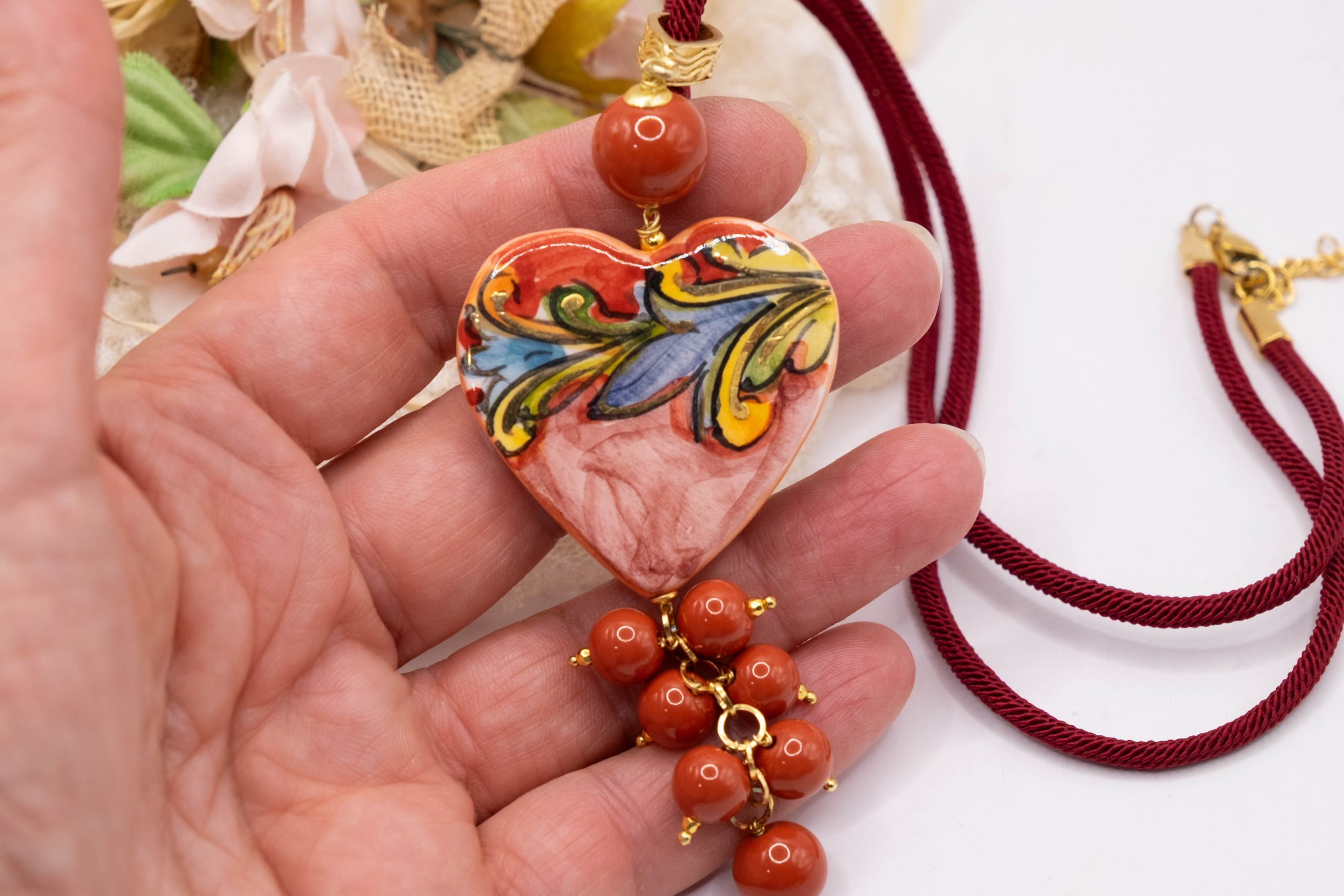 SICILIAN NECKLACE HEART CERAMIC FROM CALTAGIRONE RED BEADS SICILIAN CORD (2)
