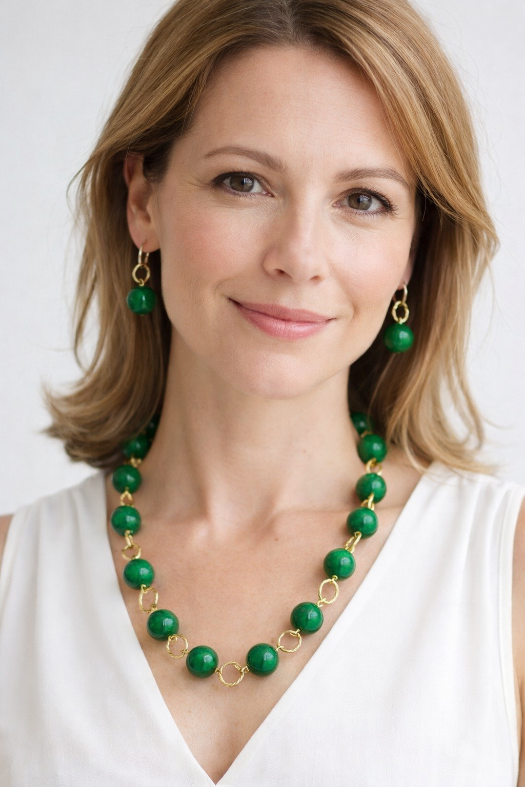 SET-NECKLACE-EARRINGS-RESIN-GREEN-EMERALD-BRASS-ALUMINUM