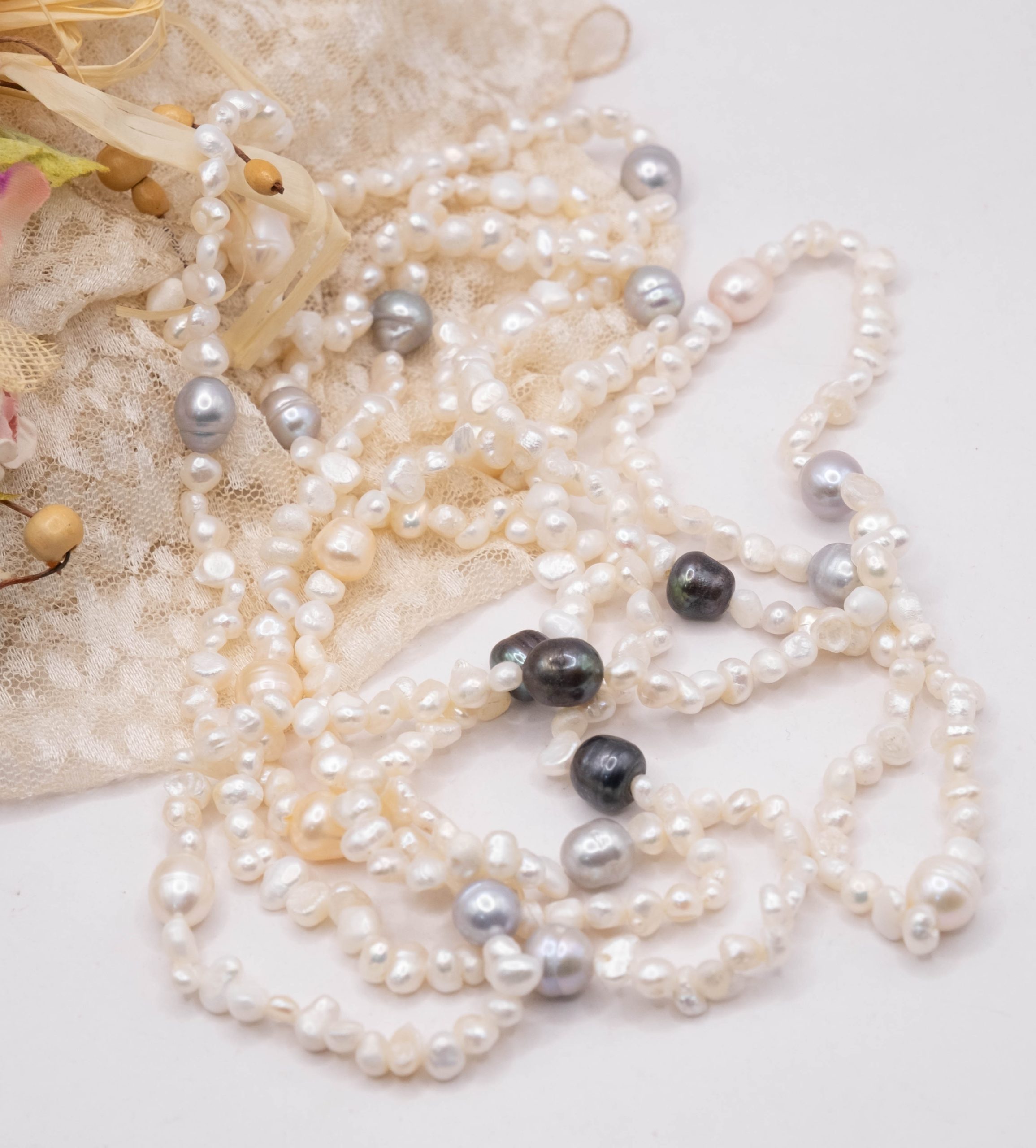 COLLANA LUNGHISSIMA PERLE NATURALI BIANCO GRIGIO (4)