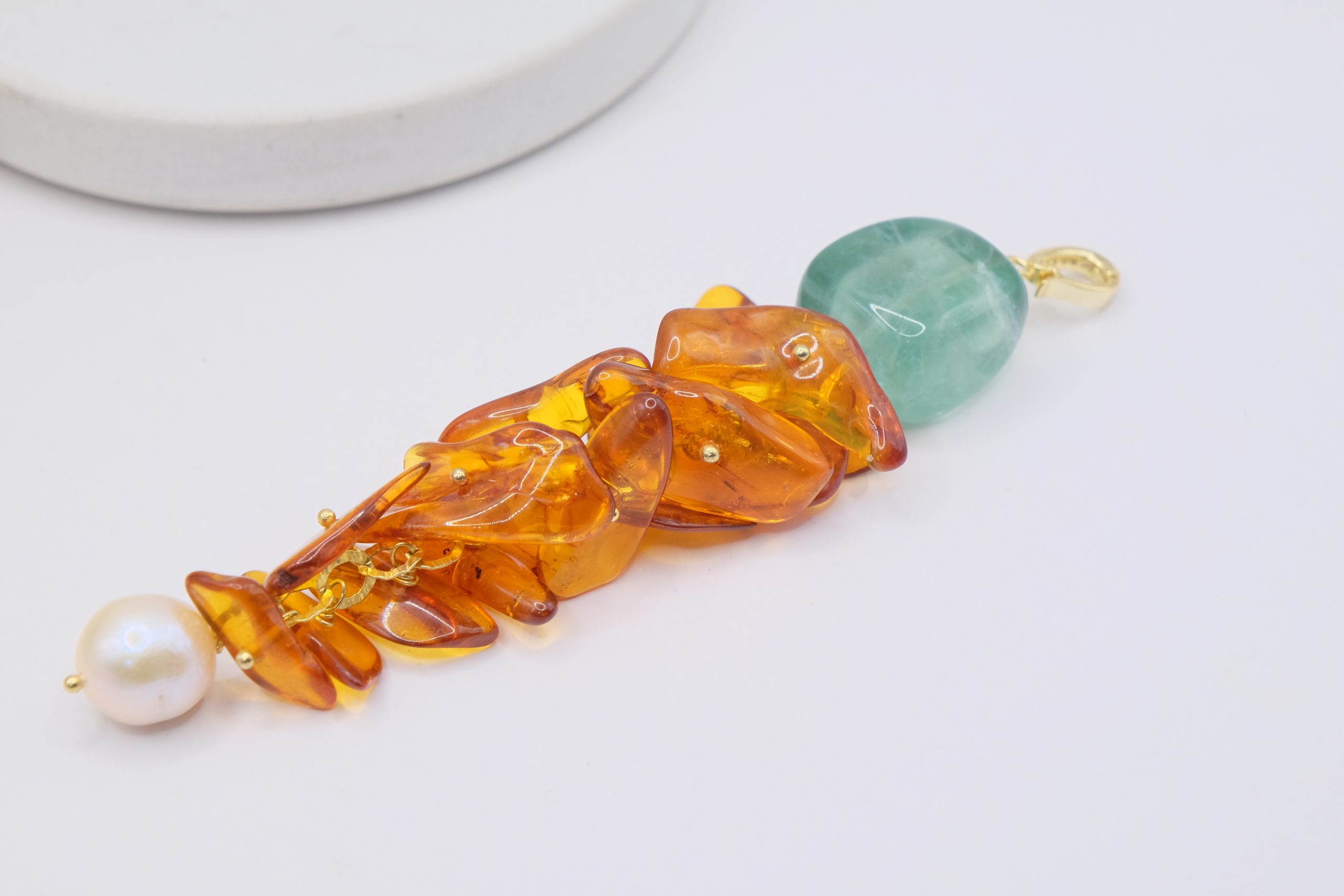 CIONDOLO FLUORITE VERDE AMBRA PERLA ARGENTO ARTIGIANALE (1)