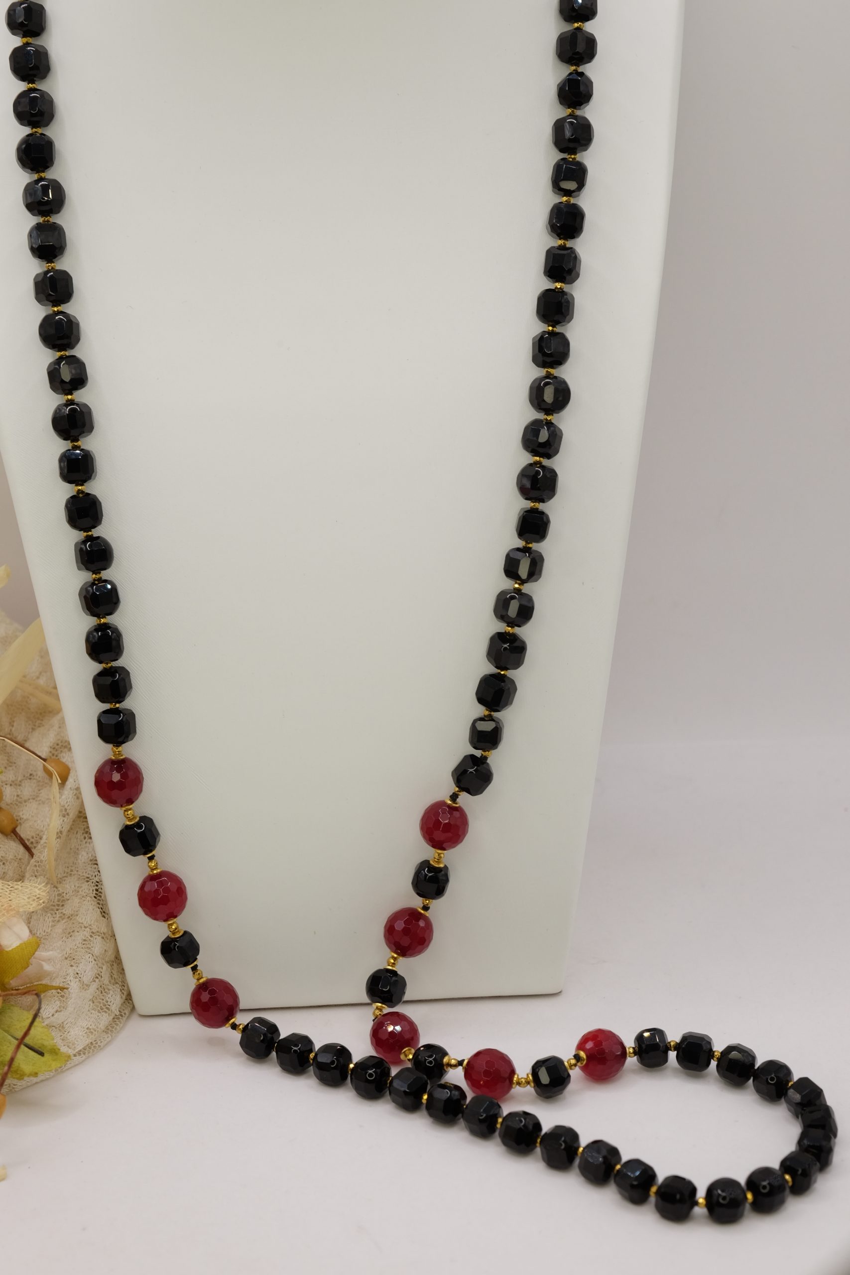 COLLANA ONICE GIADA BORGOGNA LUNGA