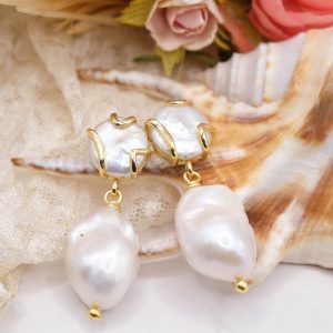 Orecchini Doppie Perle Barocche Perno Ottone