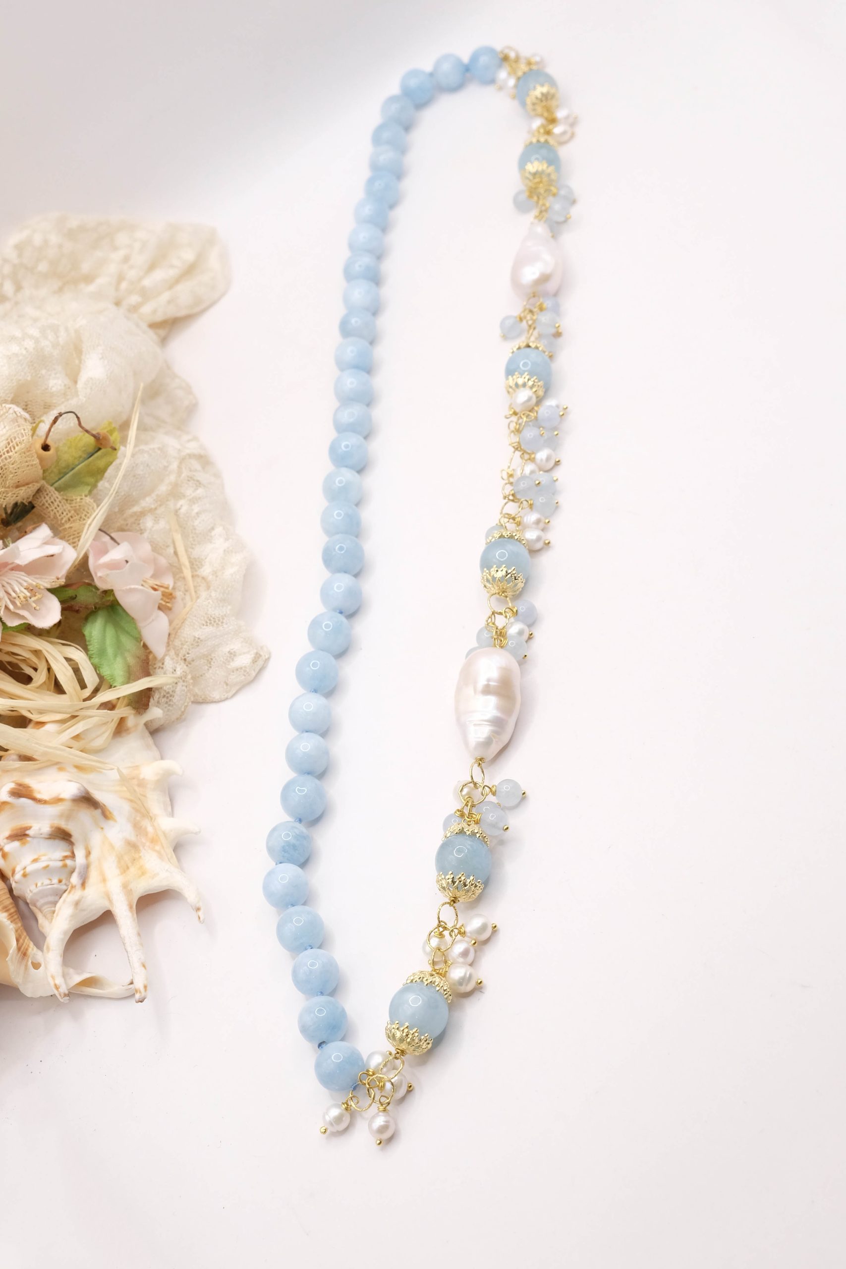 HANDMADE AQUAMARINE PEARL BUNCH NECKLACE (7)
