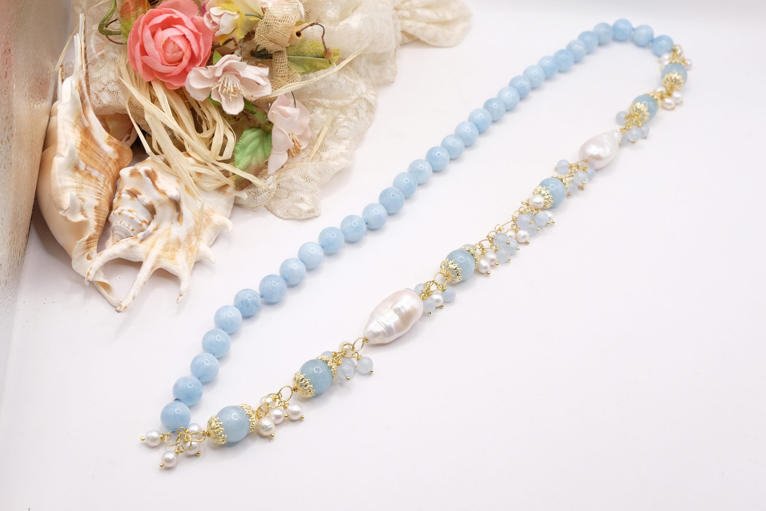 HANDMADE AQUAMARINE PEARL BUNCH NECKLACE (8)