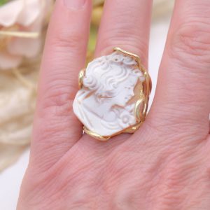 Anello con cammeo di Torre del Greco Argento Dorato Artigianale