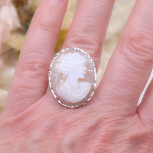 Anello con cammeo di Torre del Greco Argento Rodiato Artigianale