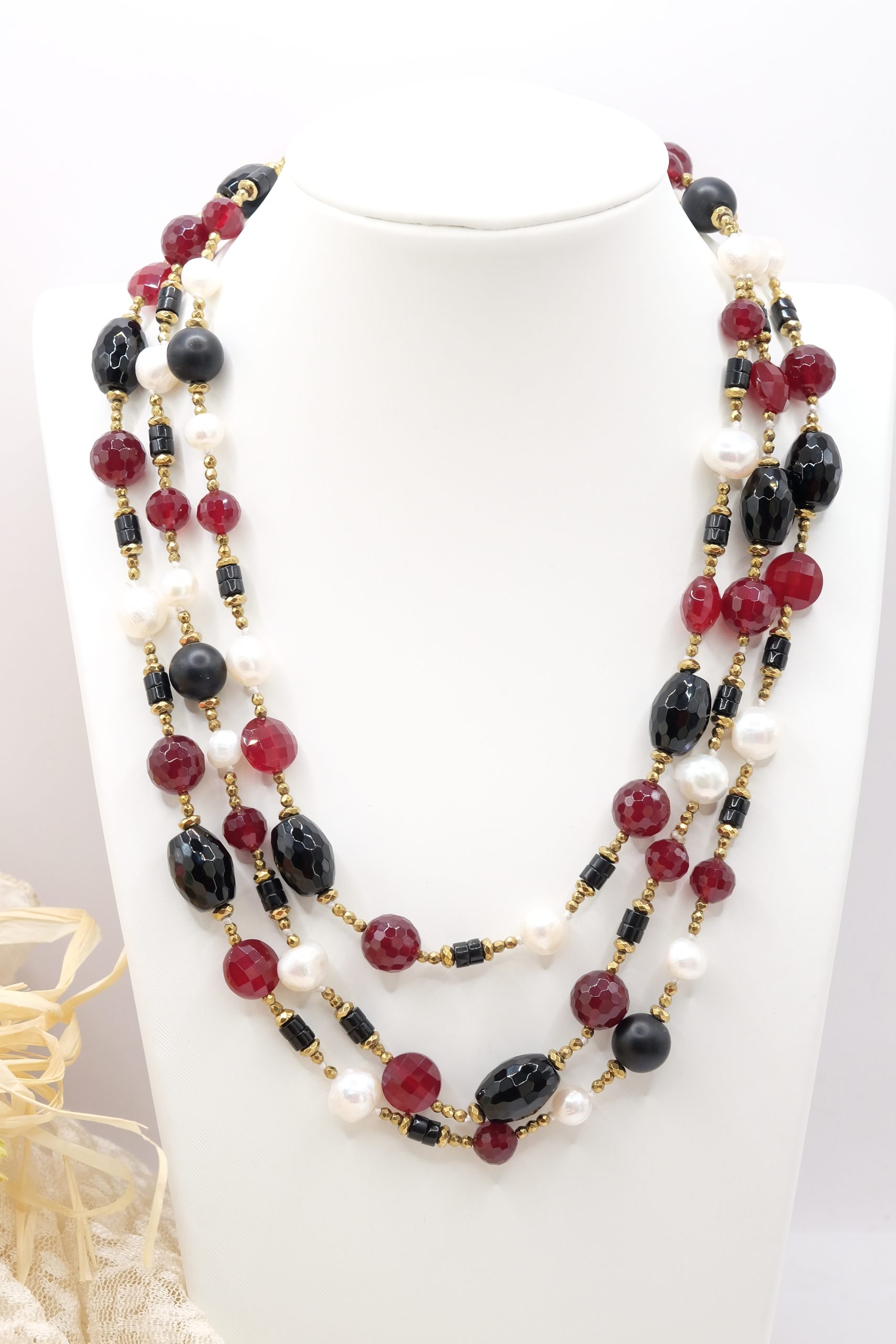 COLLANA ARTIGIANALE LUNGA ONICE BORGOGNA PERLE PHRENITE EMATITE (3)
