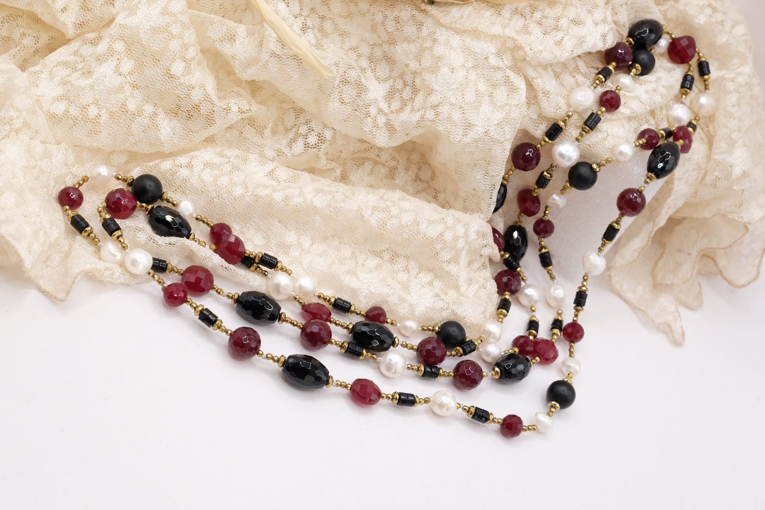 COLLANA ARTIGIANALE LUNGA ONICE BORGOGNA PERLE PHRENITE EMATITE (6)