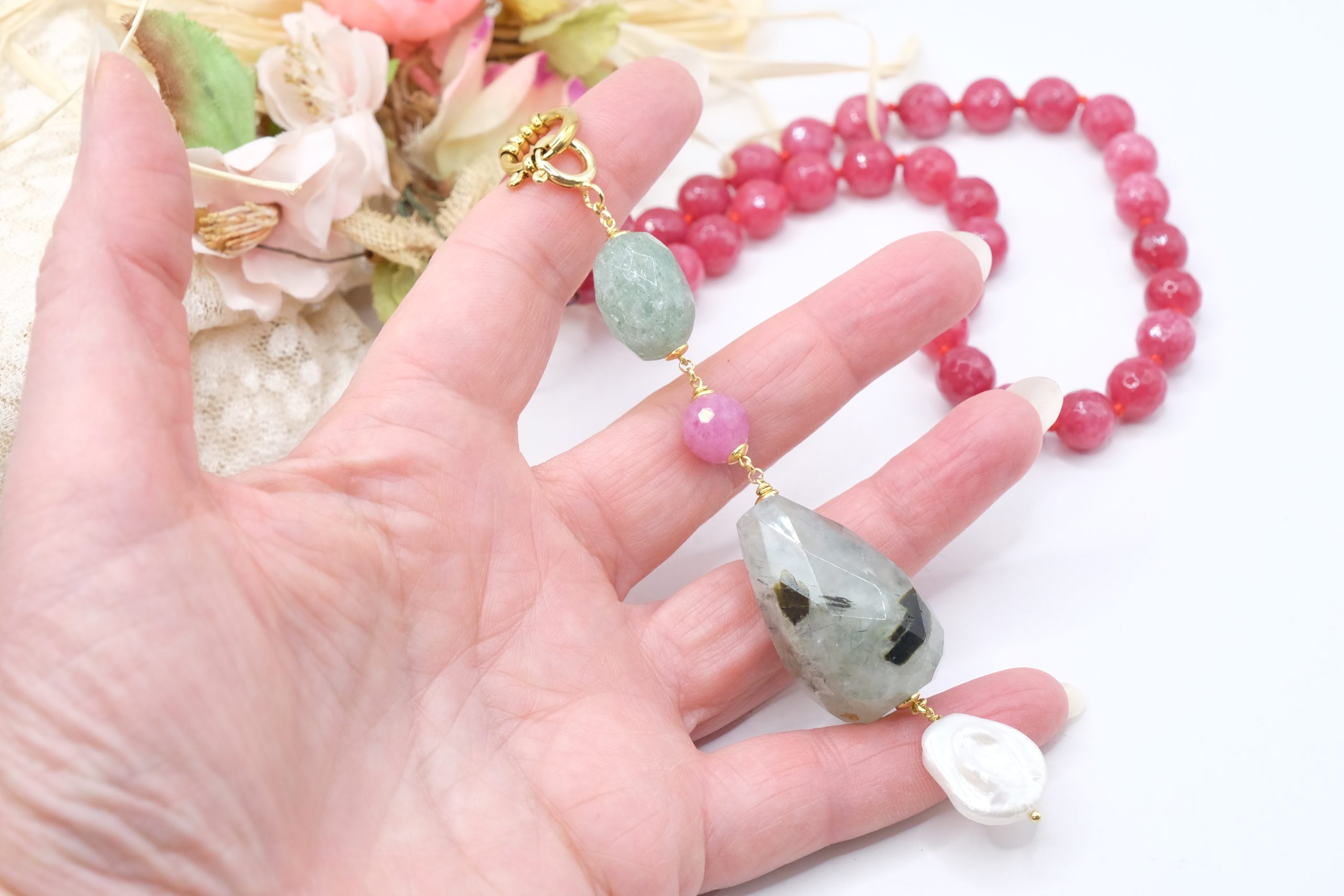 COLLANA ARTIGIANALE PHRENITE GIADA FUXIA PERLA (6)