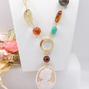 Collana Girocollo Corno Ambra del Baltico Cammeo Crisoprasio Argento