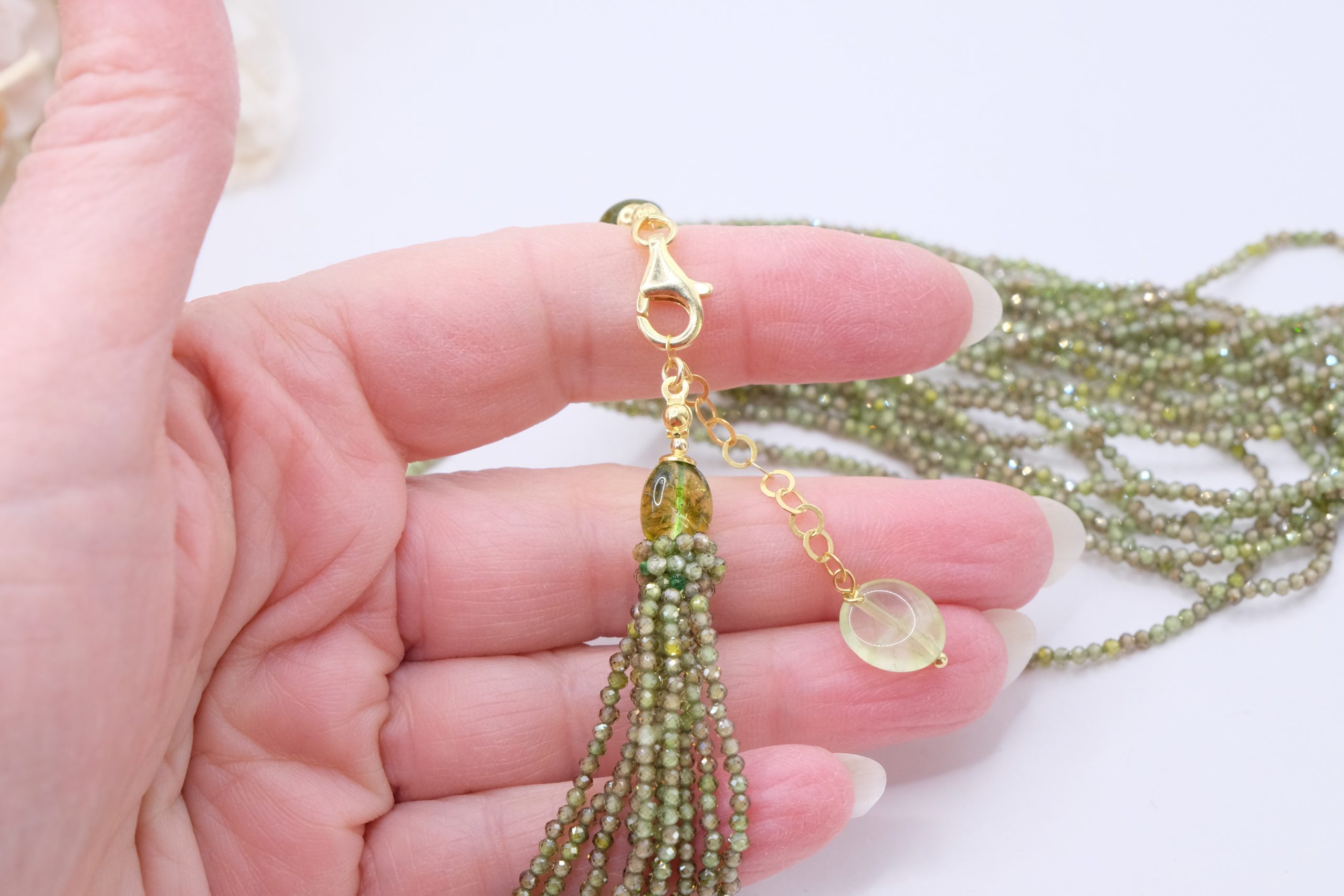 COLLANA MULTIFILO ARTIGIANALE AMBRA VERDE E ZIRCONI VERDI ARGENTO DORATO (6)