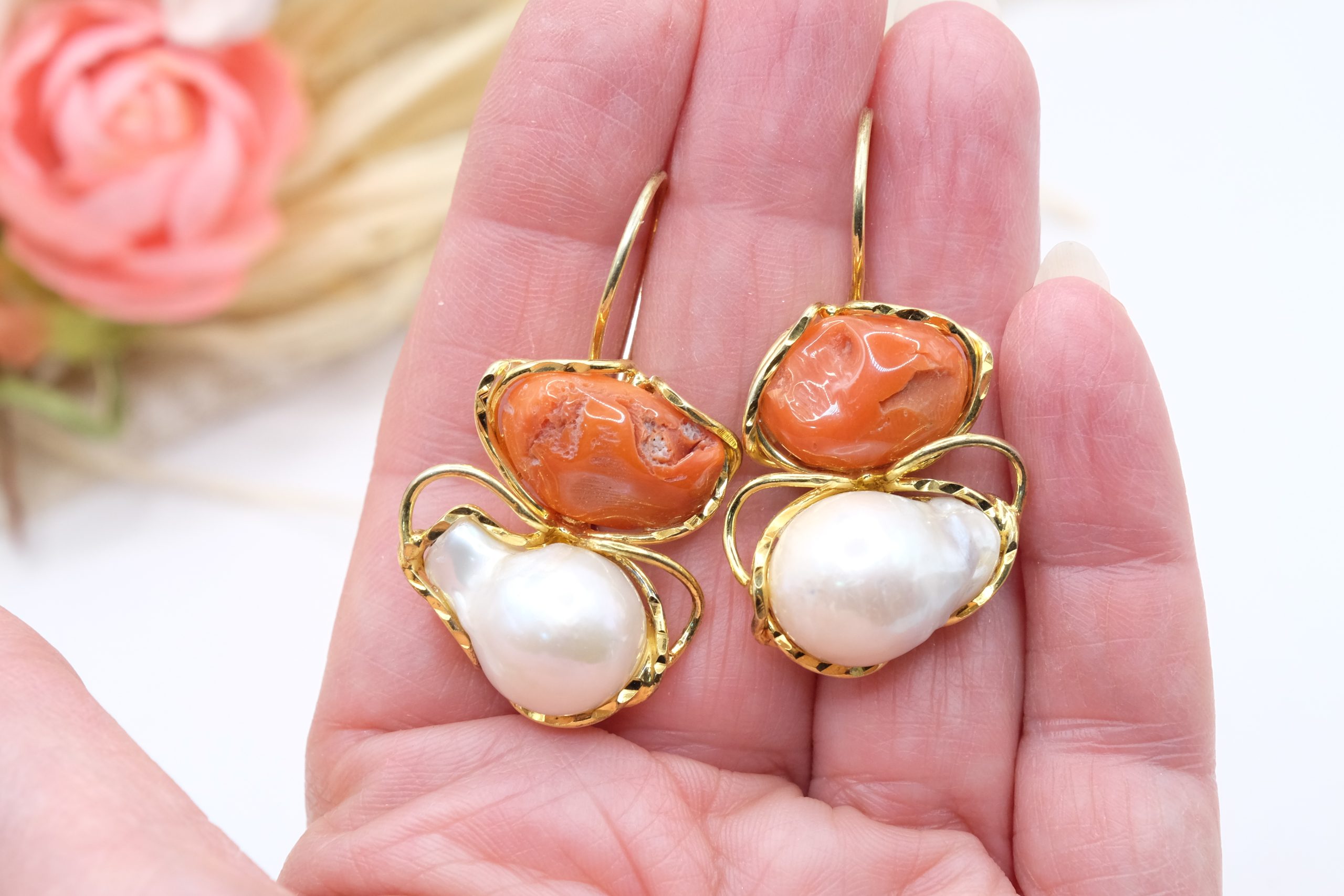 HANDMADE EARRINGS WITH PLUMP PEARLS AND MEDITERRANEAN CORAL IN GOLD PLATED SILVER (3)