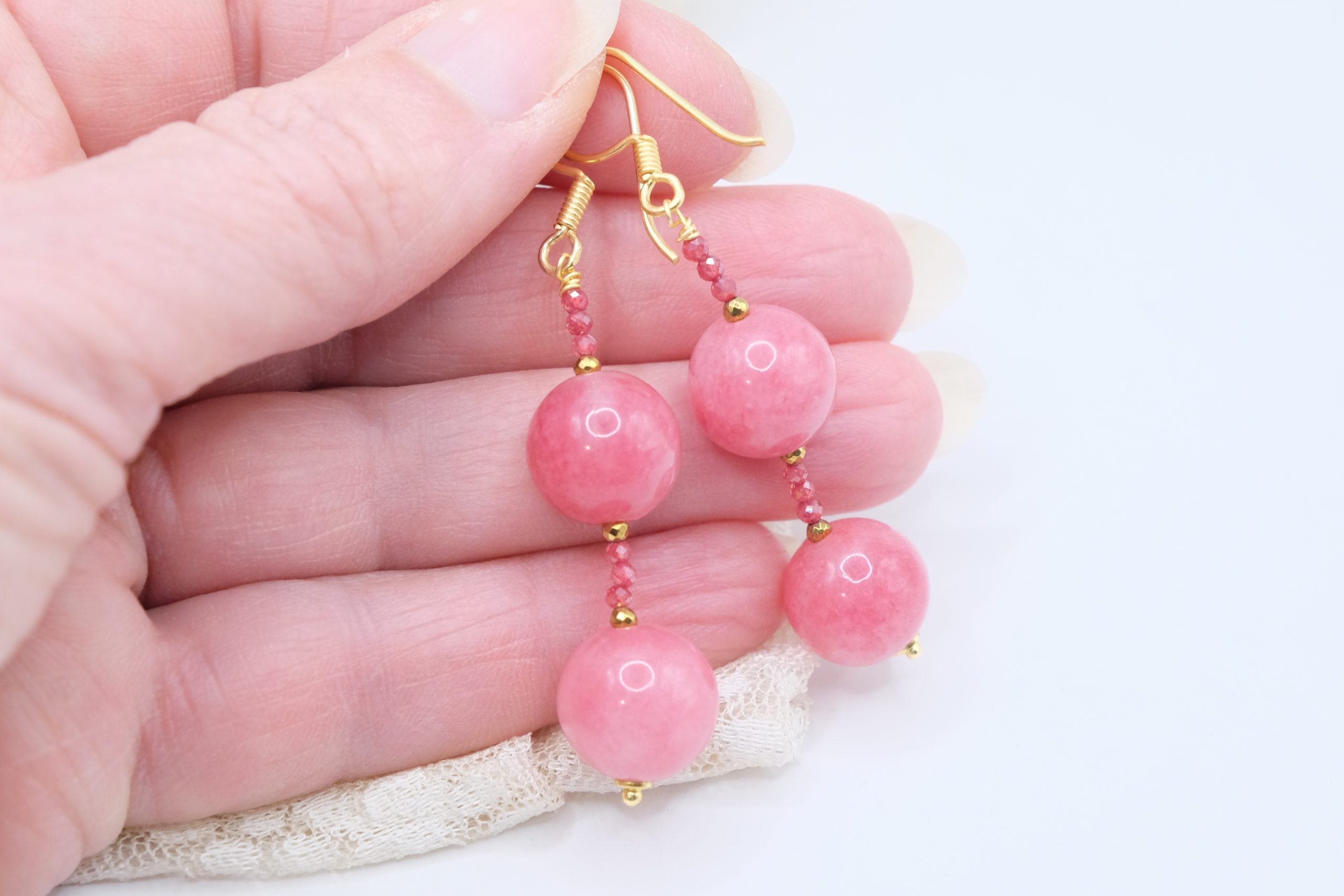 HANDMADE PINK JADE EARRINGS WITH ZIRCONIA AND BRASS (2)