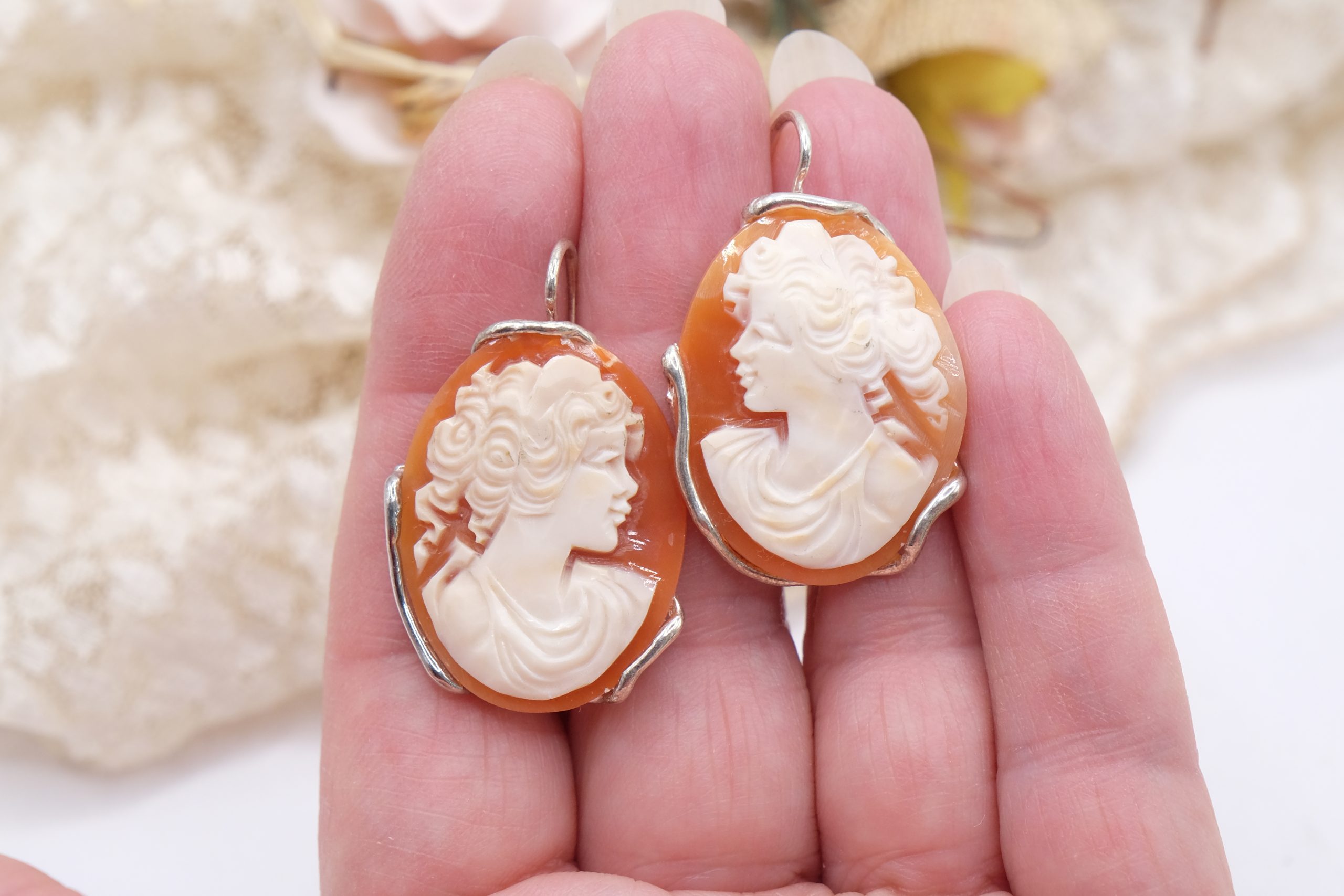 MODERN CAMEO EARRINGS OF THE GREEK TORRE DAMA SILVER RHODIUM PLATED (1)