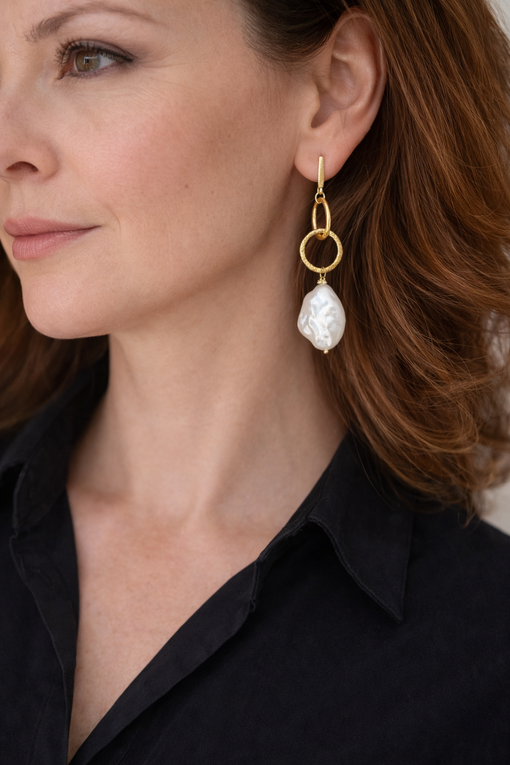 Handcrafted brass chain pearl earrings with pendants